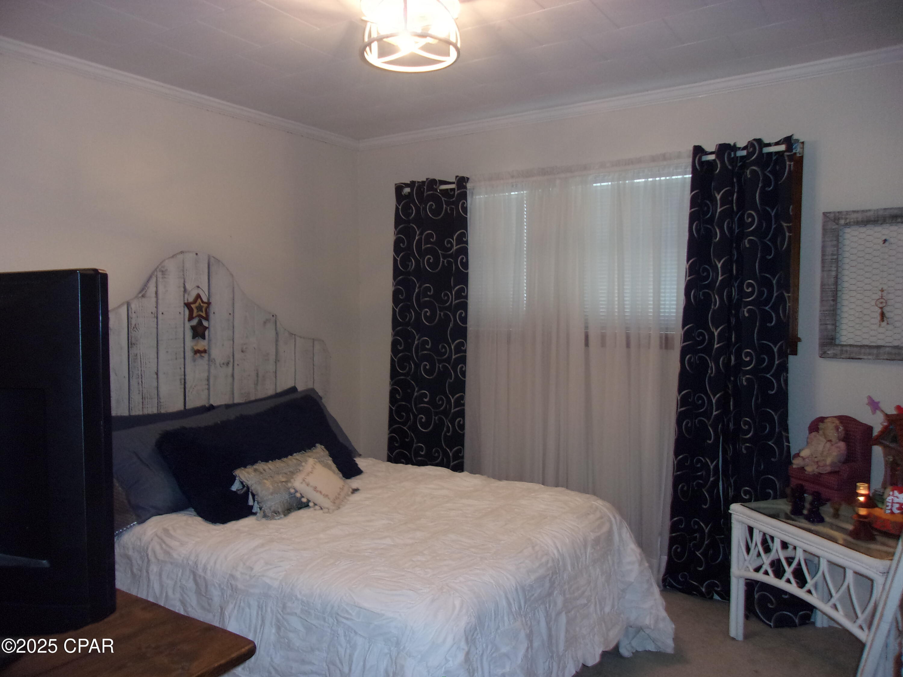 Image 24 For 703 Weeks Street