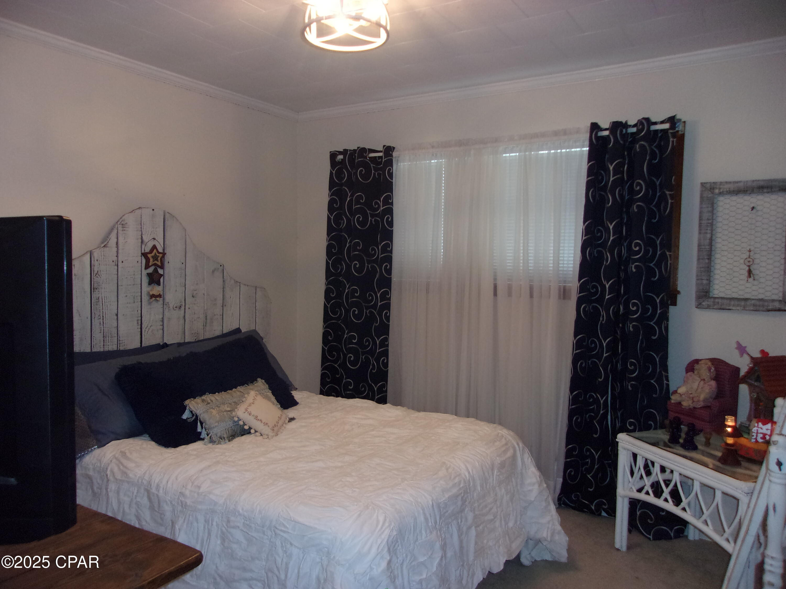 Image 25 For 703 Weeks Street