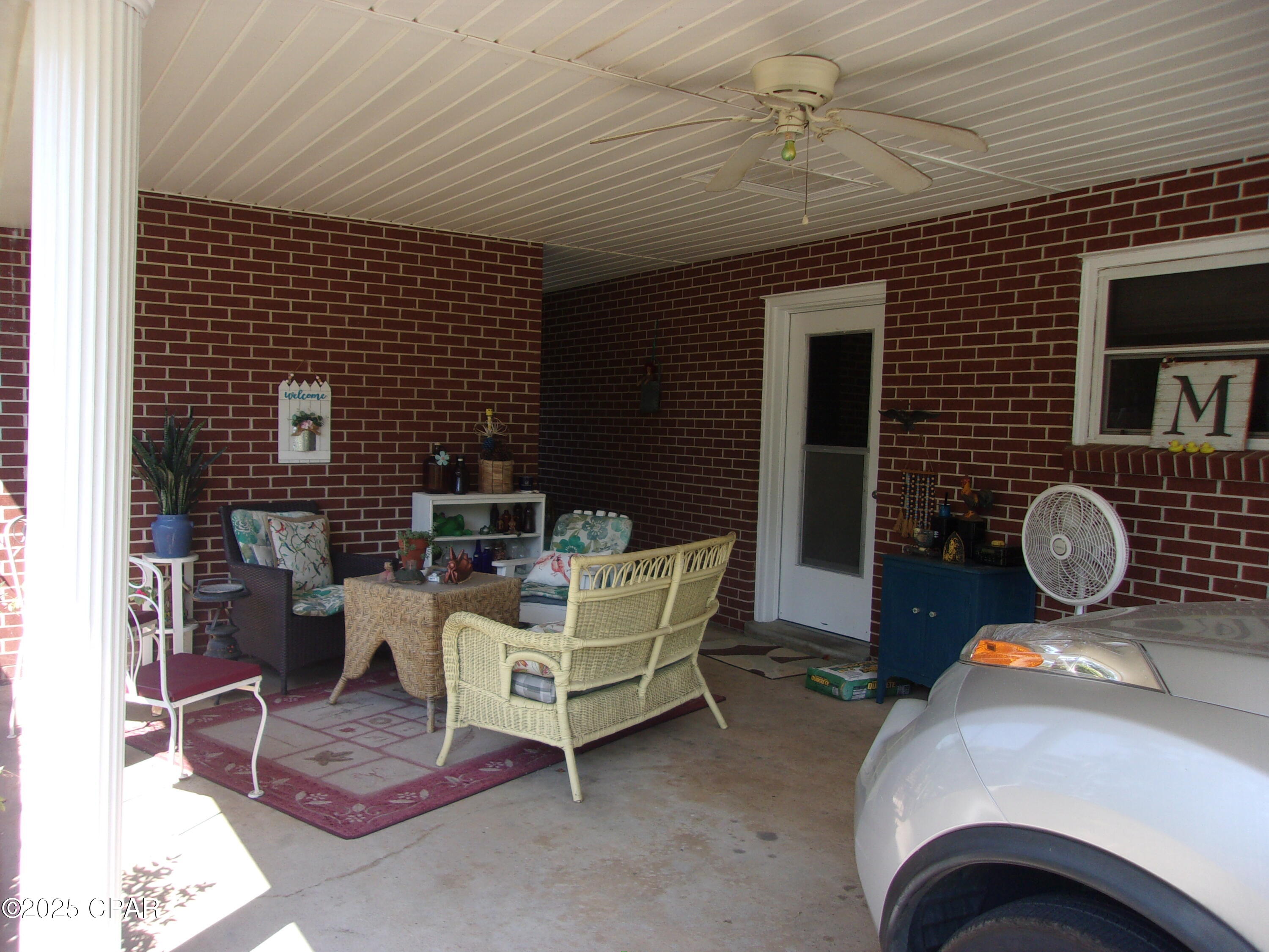 Image 50 For 703 Weeks Street