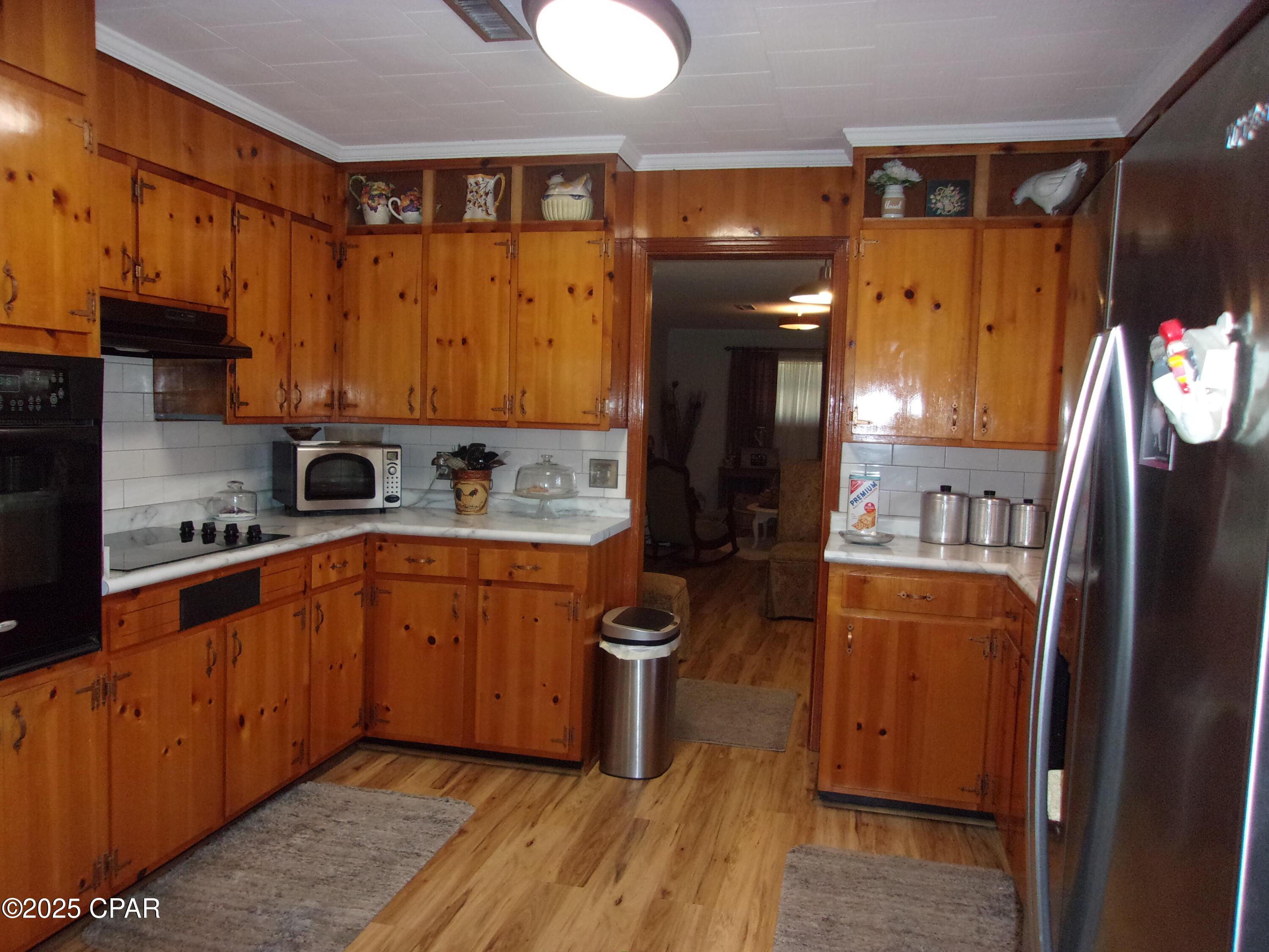 Image 7 For 703 Weeks Street