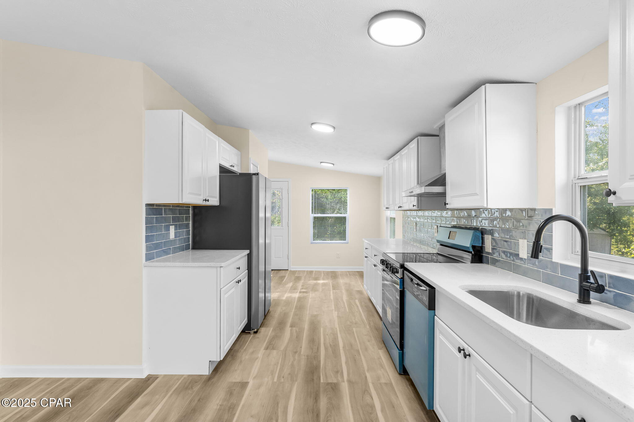 Image 11 For 5548 Glens Way Road