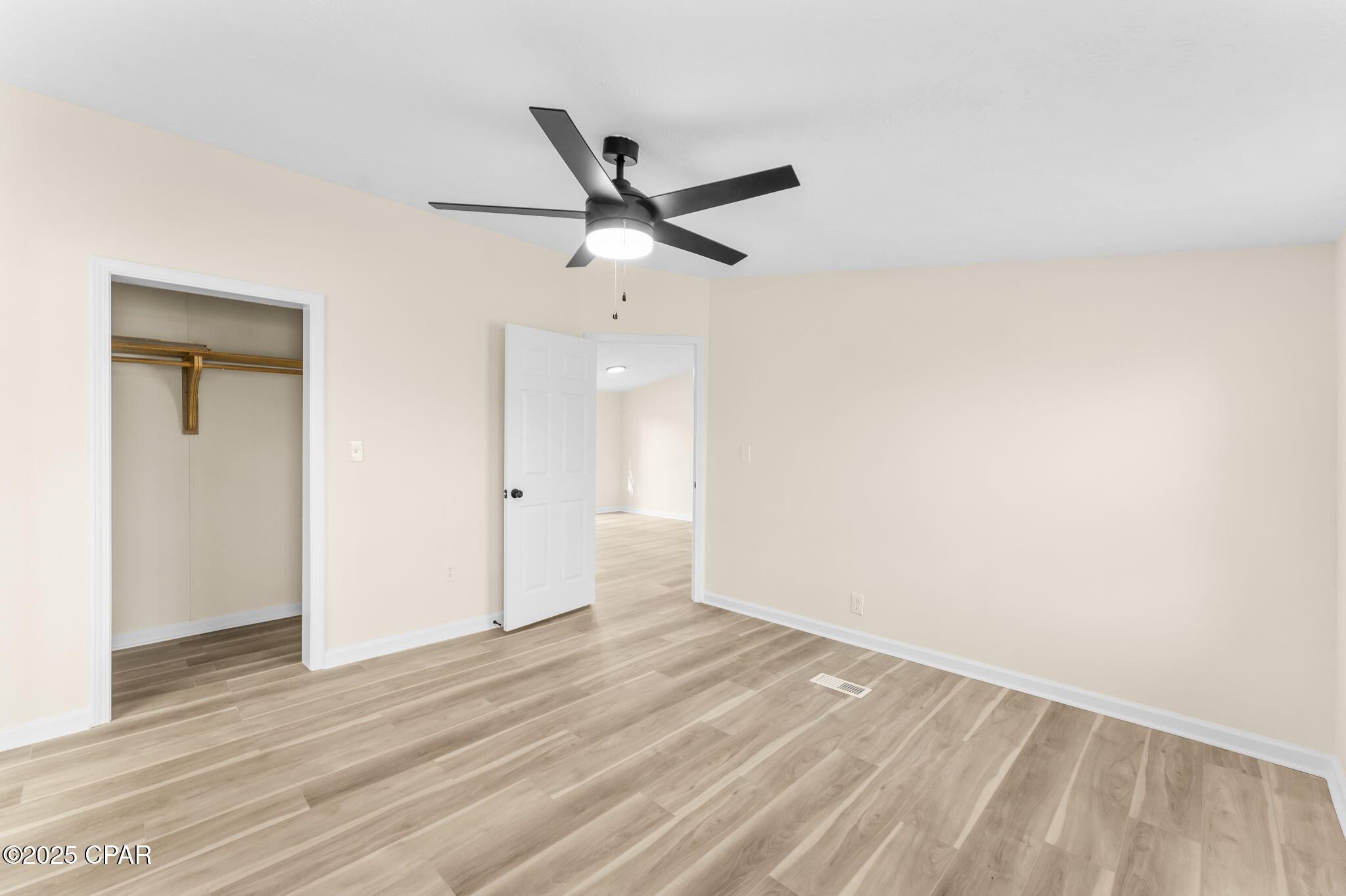 Image 18 For 5548 Glens Way Road