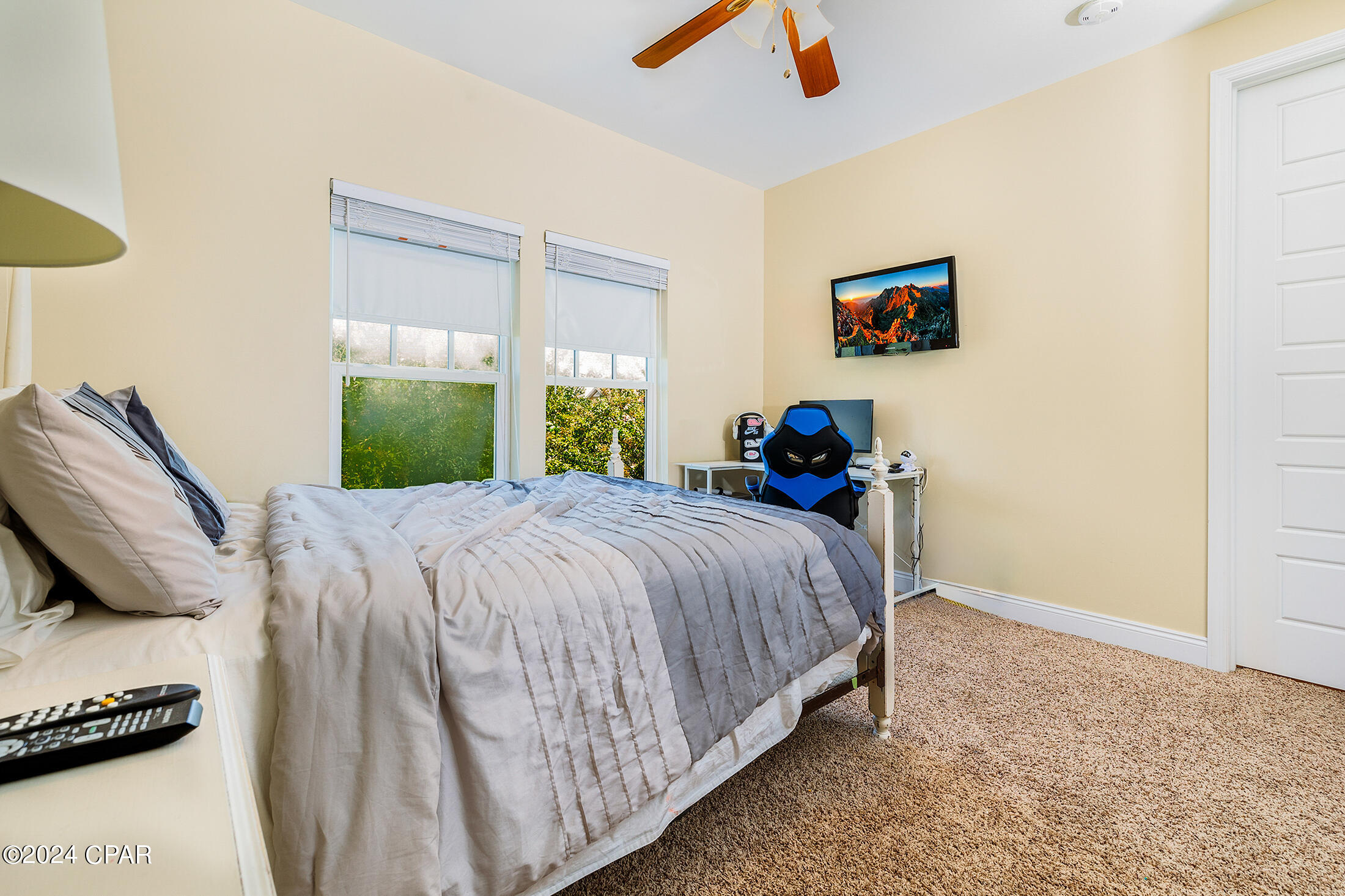 Image 33 For 300 Coconut Grove Court