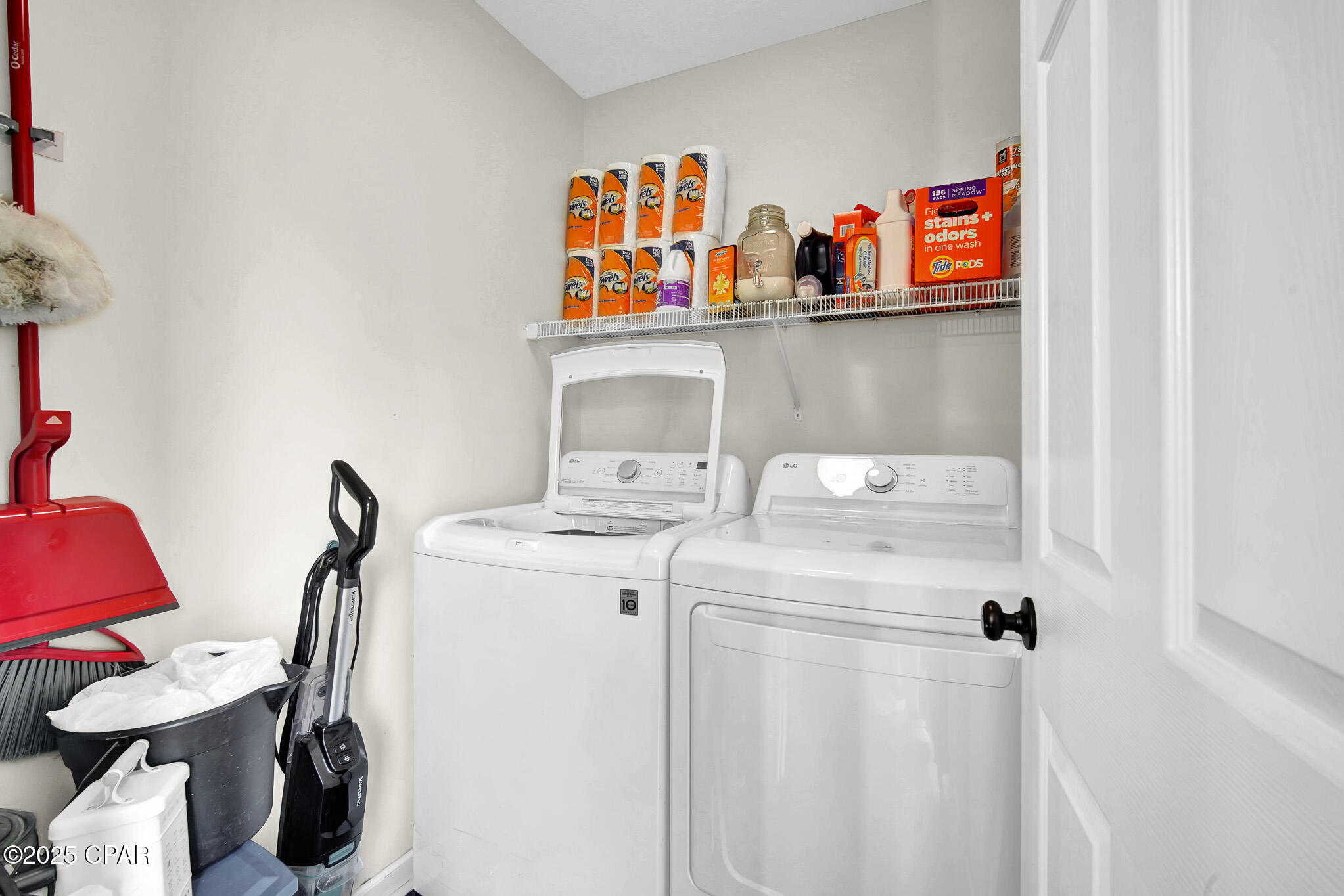 Image 15 For 2733 Wakulla Avenue