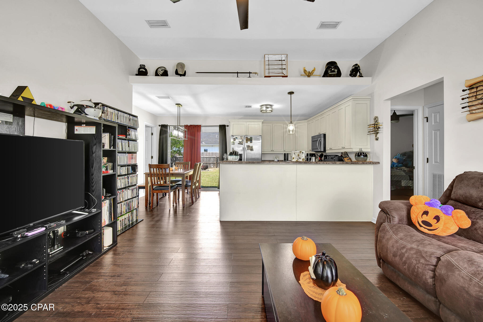 Image 6 For 2733 Wakulla Avenue