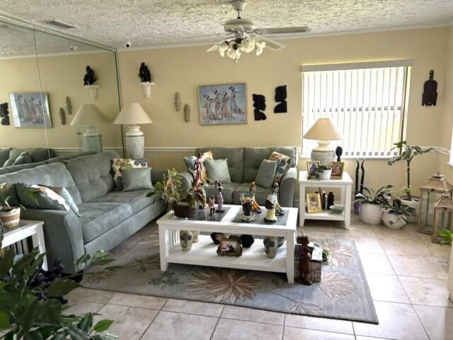 Homes for sale in Fort Pierce, FL | 307 N 20Th Street, Fort Pierce, FL 34950 | MLS# R11125115