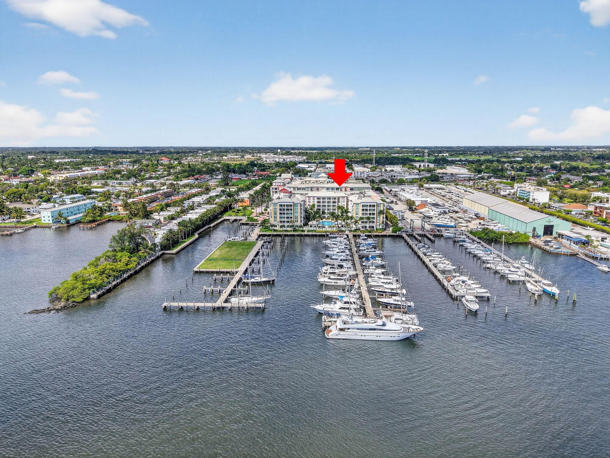 Moorings At Lantana, The