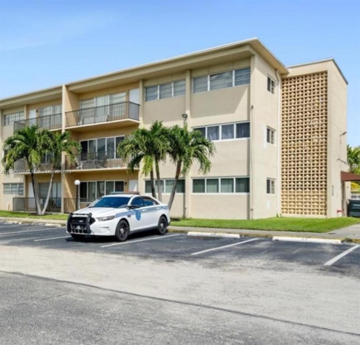 Fountainview Condo No 3