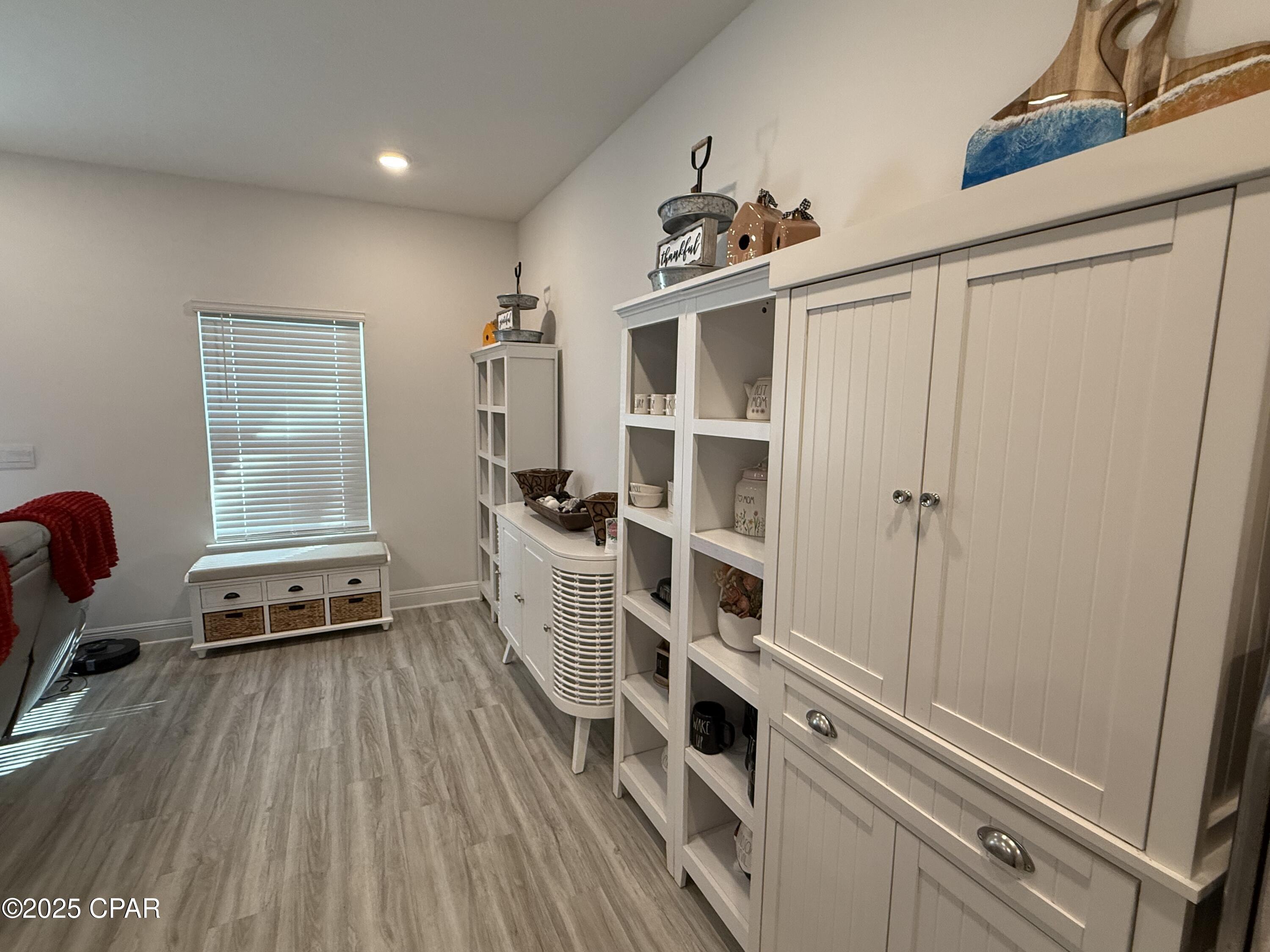 Image 13 For 102 Ellery Lane