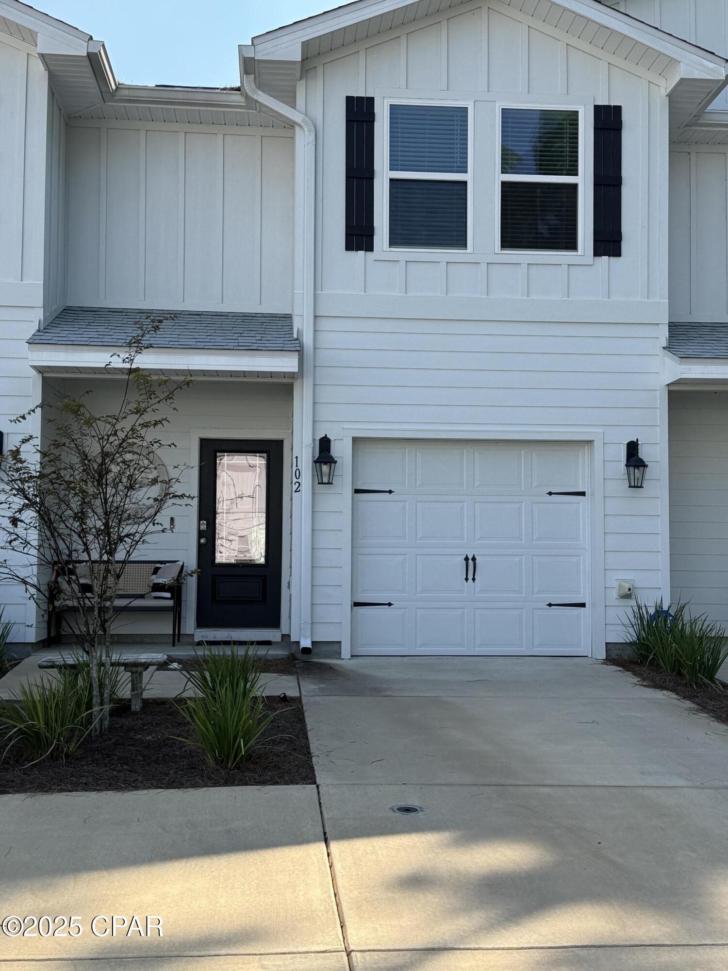 Image 2 For 102 Ellery Lane