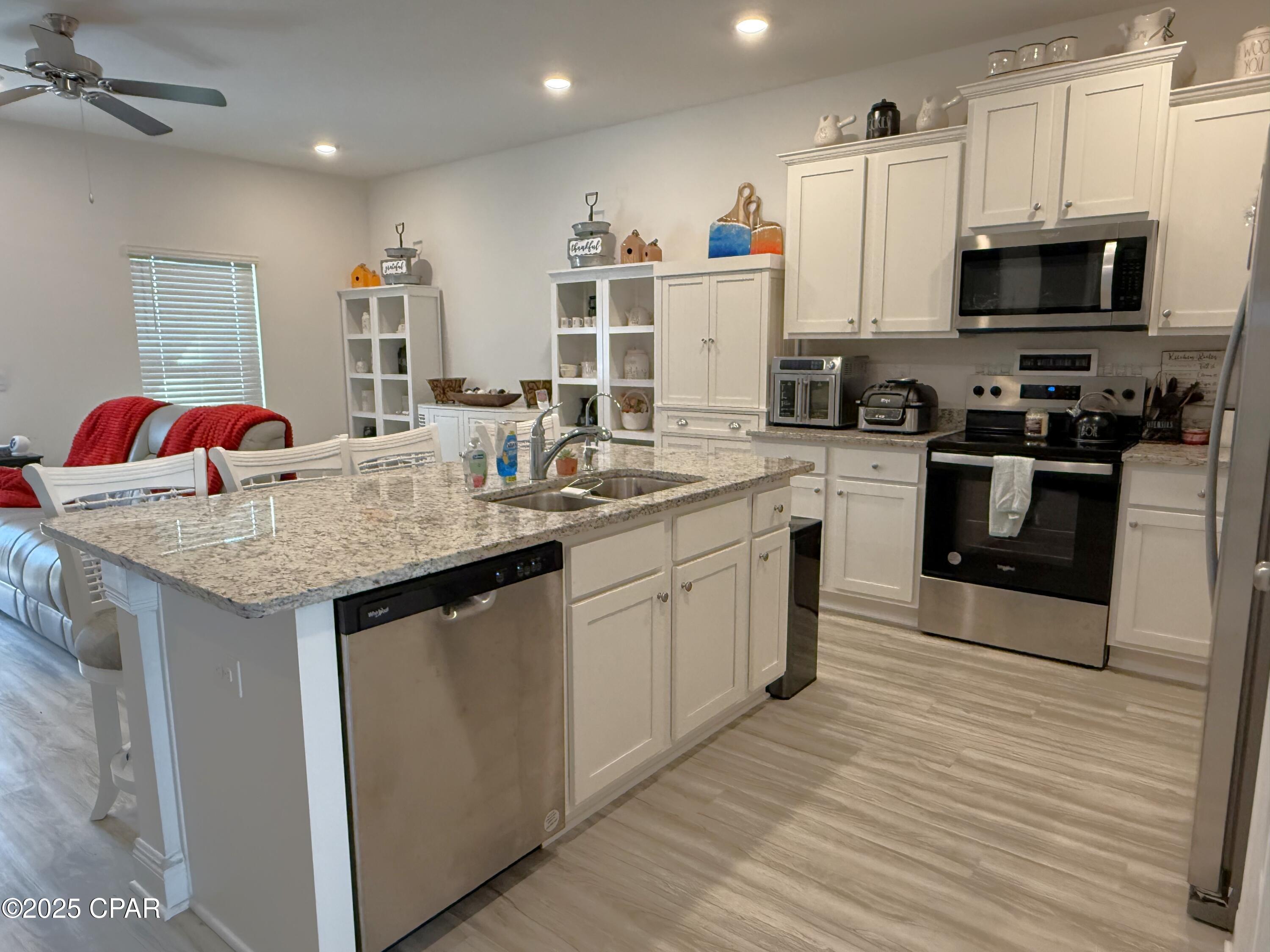 Image 8 For 102 Ellery Lane