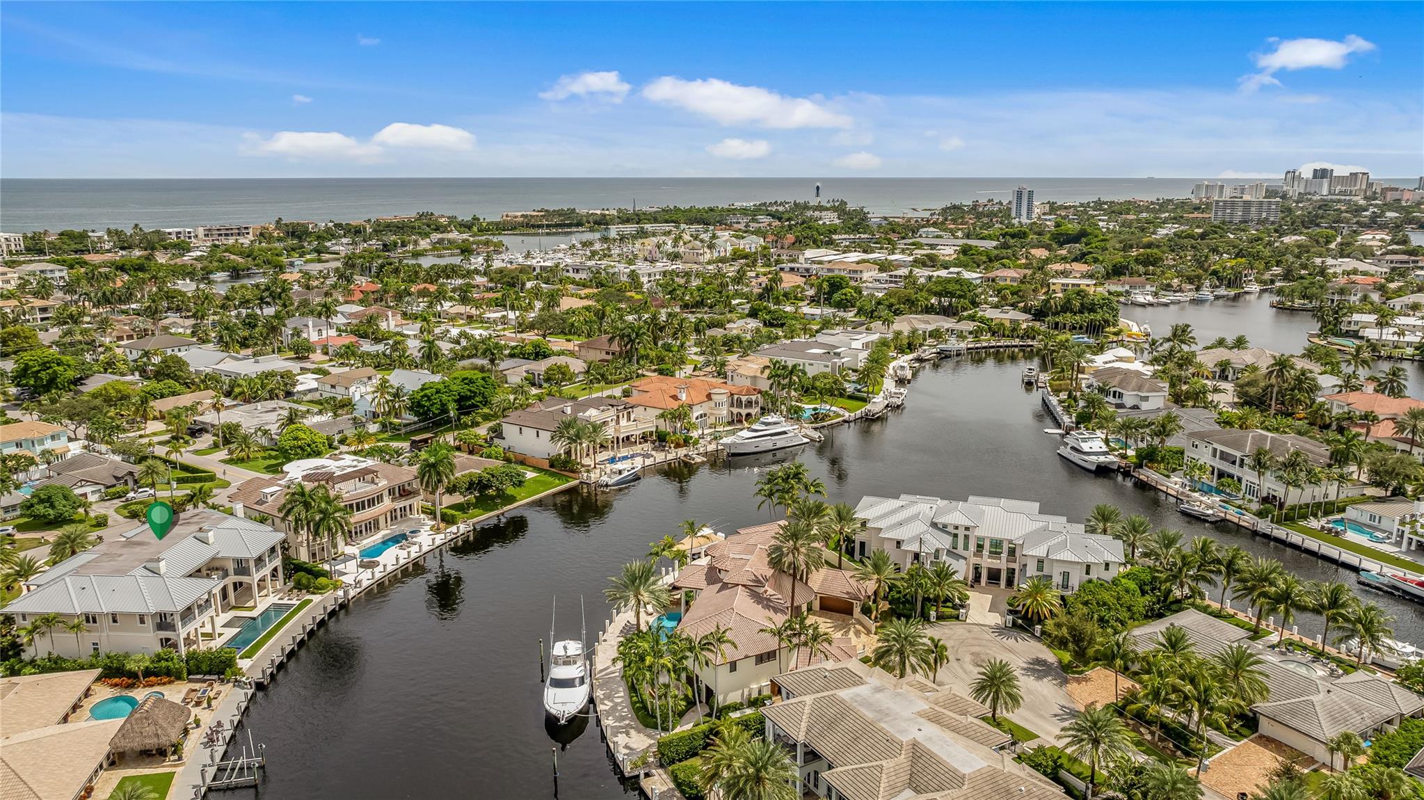 Homes for sale in Lighthouse Point, FL | 3211 Ne 27th Ave, Lighthouse Point, FL 33064 | MLS# F10527160