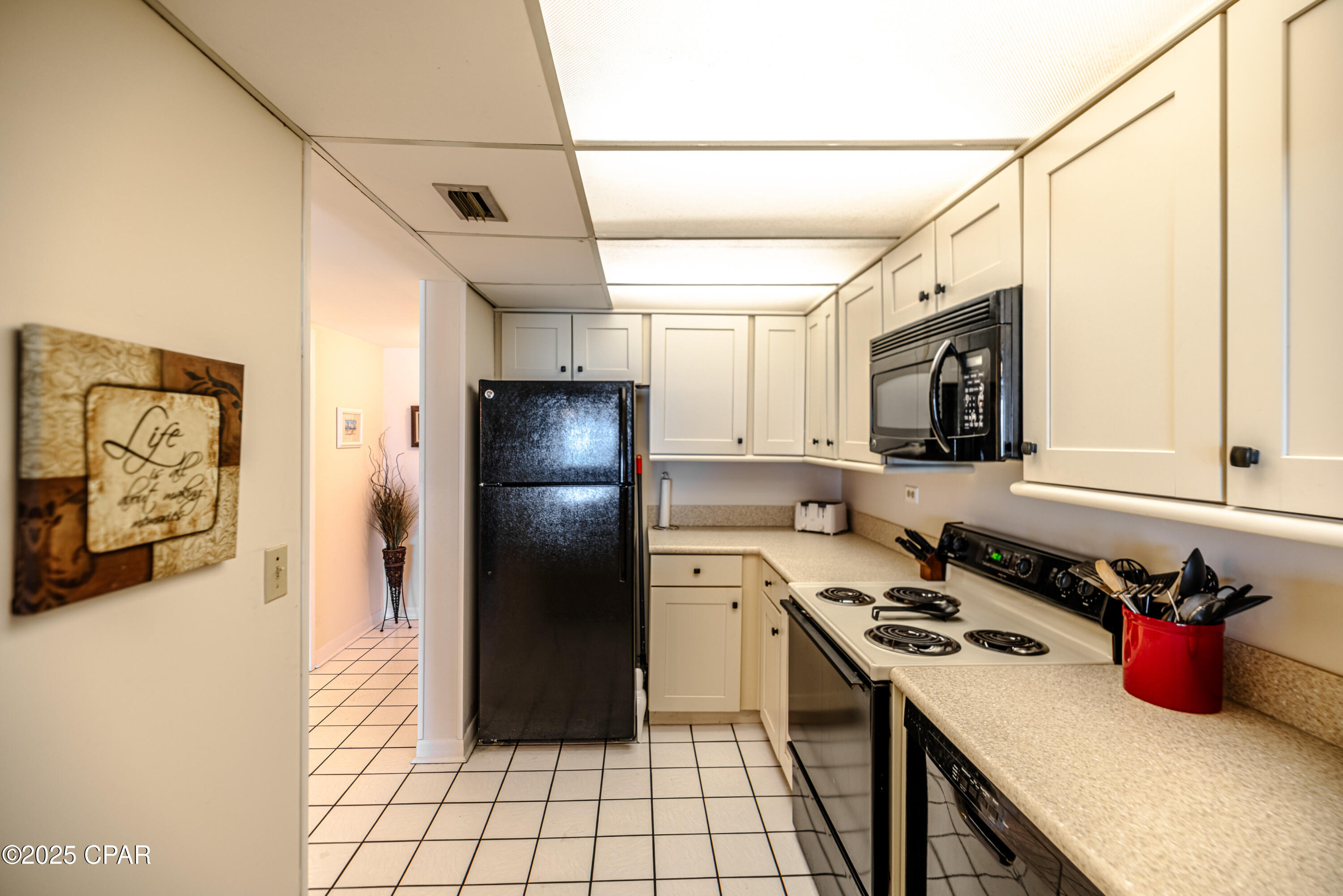 Image 15 For 6213 Thomas Drive 505