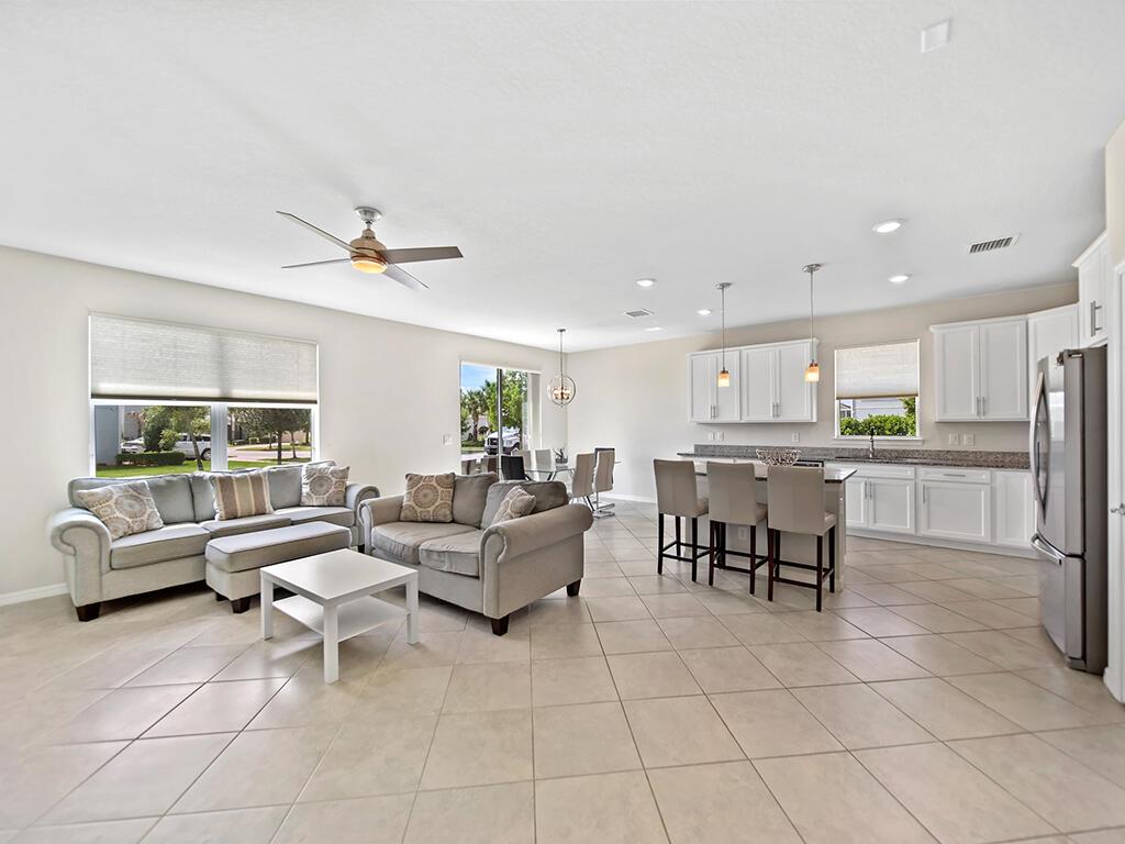 Homes for sale in Port St Lucie, FL | 10550 Sw Captiva Dr, Port St Lucie, FL 34987 | MLS# R11125202