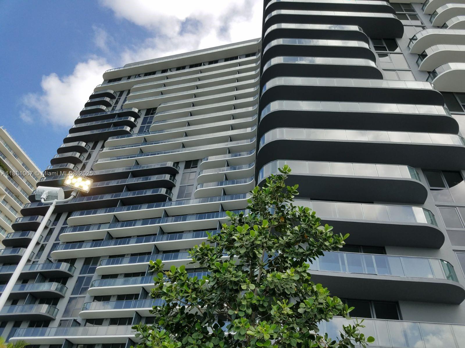 Condo for Rent in Miami, FL