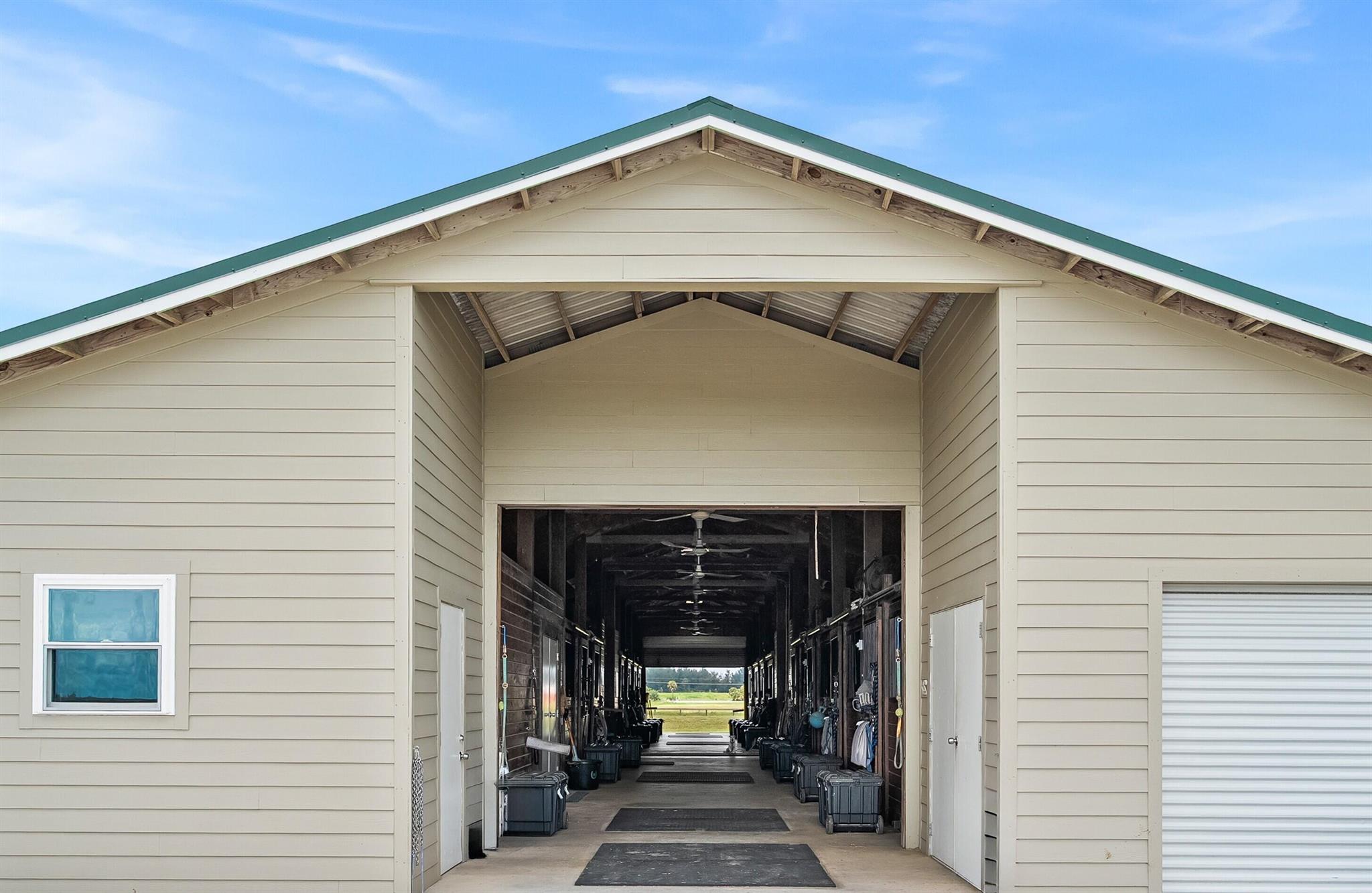 Homes for sale in Indiantown, FL | 13700 Sw Groveside Dr, Indiantown, FL 34956 | MLS# R11125251