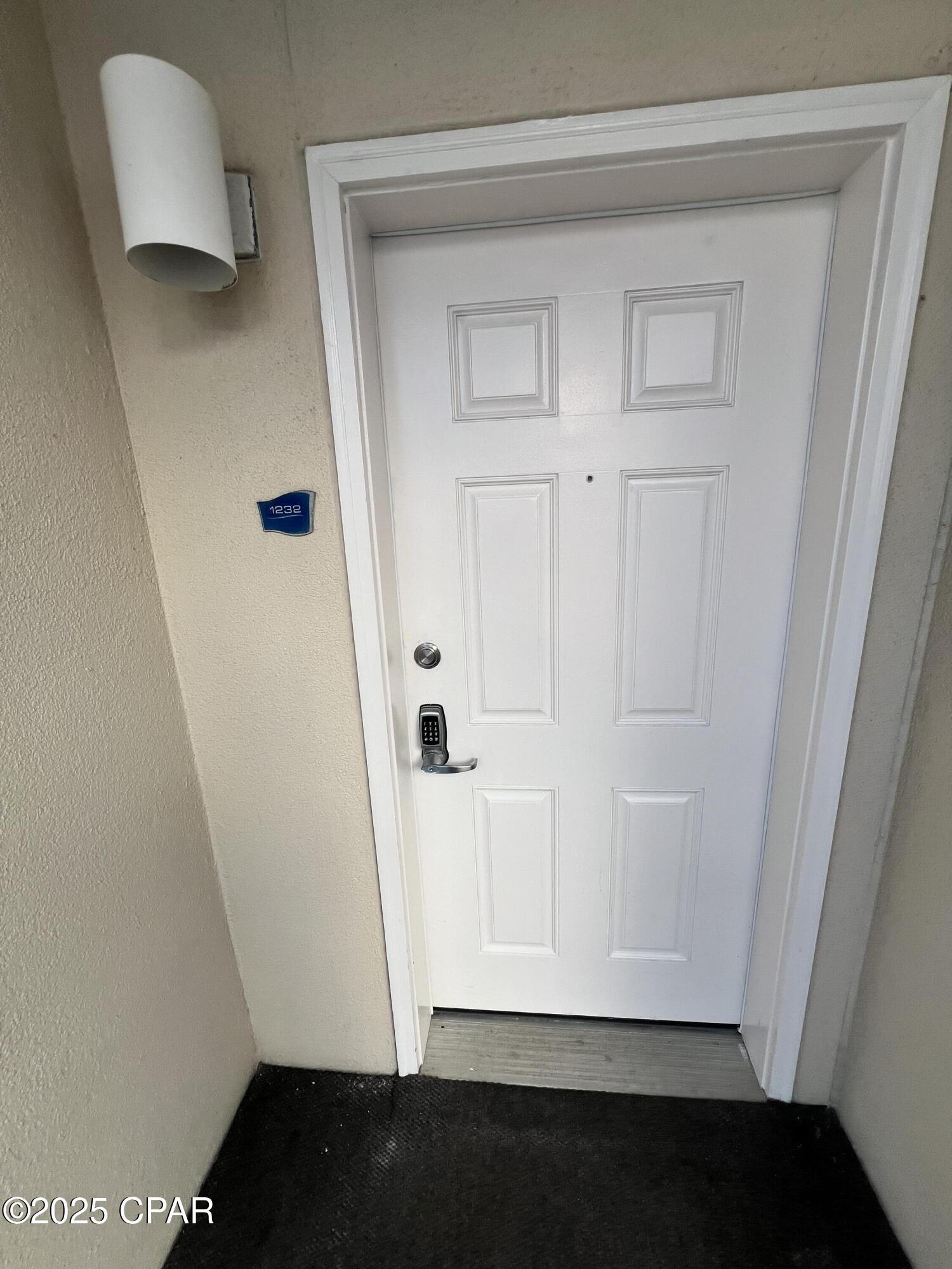 Image 11 For 9902 Thomas Drive 1232