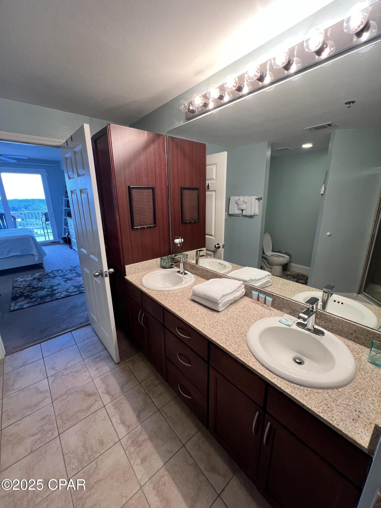 Image 18 For 9902 Thomas Drive 1232