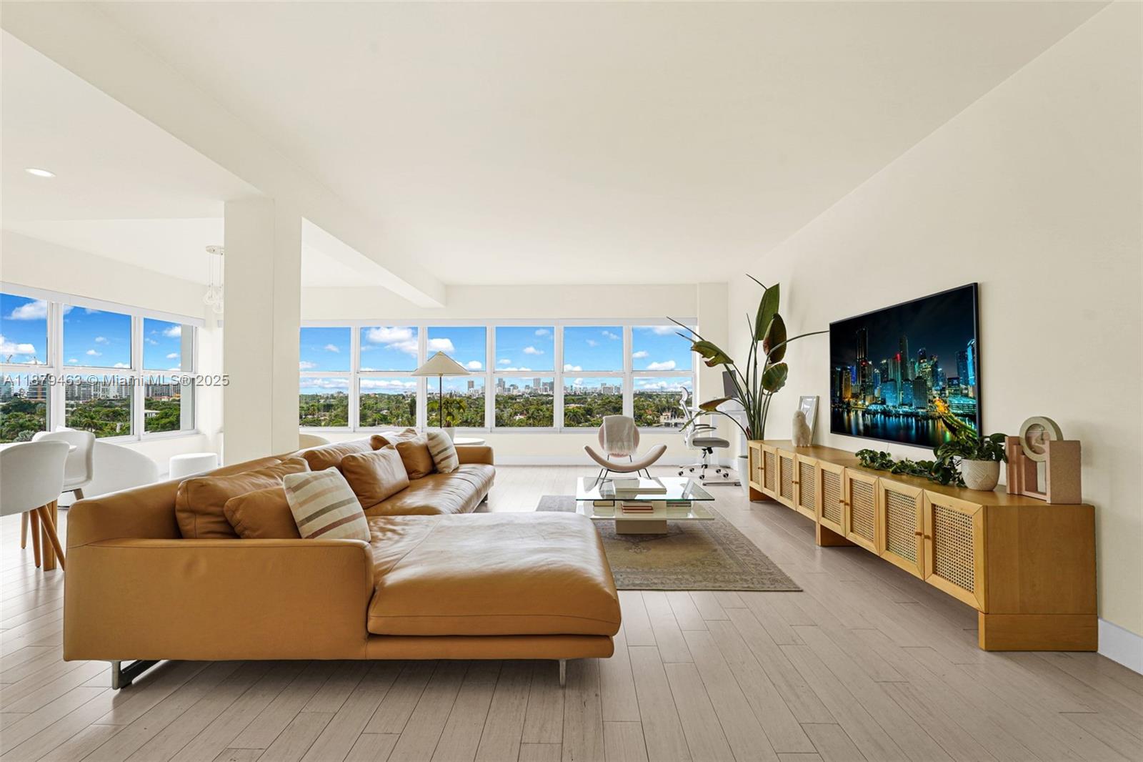 Blair House Condo - West