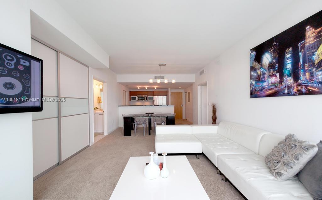 Vizcayne North Condo