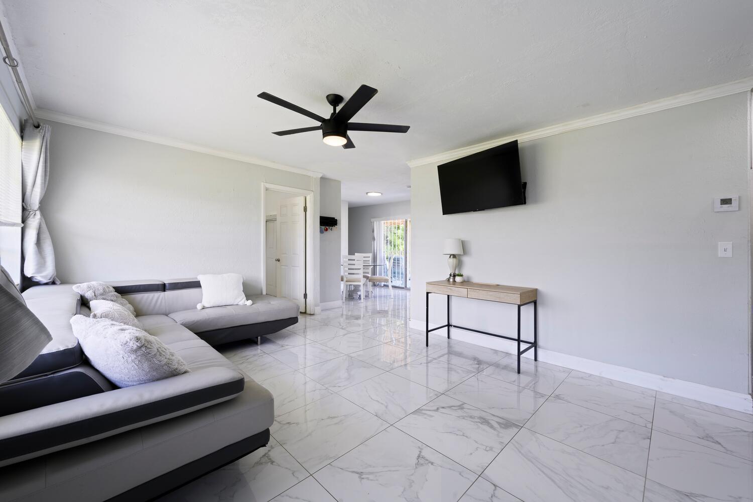 Homes for sale in Riviera Beach, FL | 310 W 16Th Way, Riviera Beach, FL 33404 | MLS# R11125294