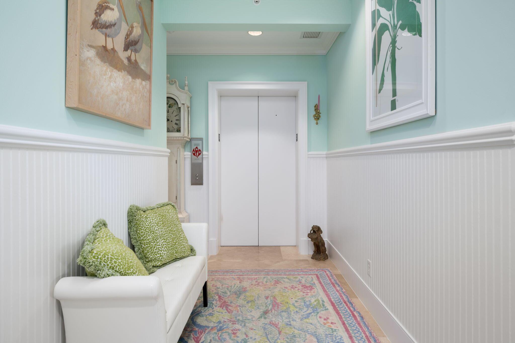 Homes for sale in Vero Beach, FL | 70 Beachside Dr #203, Vero Beach, FL 32963 | MLS# R11125309