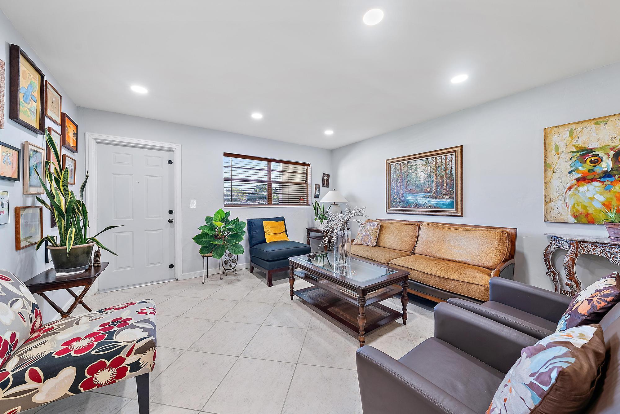 Homes for sale in Palm Beach Gardens, FL | 3150 S Meridian Way S #3, Palm Beach Gardens, FL 33410 | MLS# R11125322