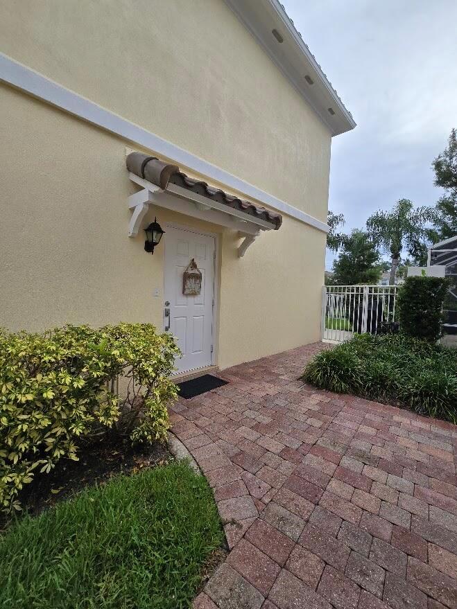 Homes for sale in Palm Beach Gardens, FL | 144 Santa Barbara Way, Palm Beach Gardens, FL 33410 | MLS# R11125346