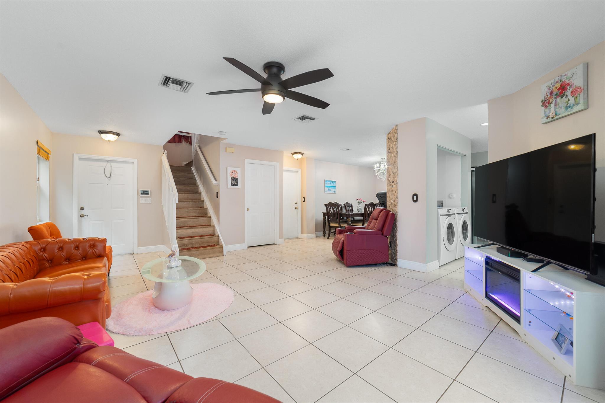 Homes for sale in Coconut Creek, FL | 3943 Crescent Creek Dr, Coconut Creek, FL 33073 | MLS# R11125359