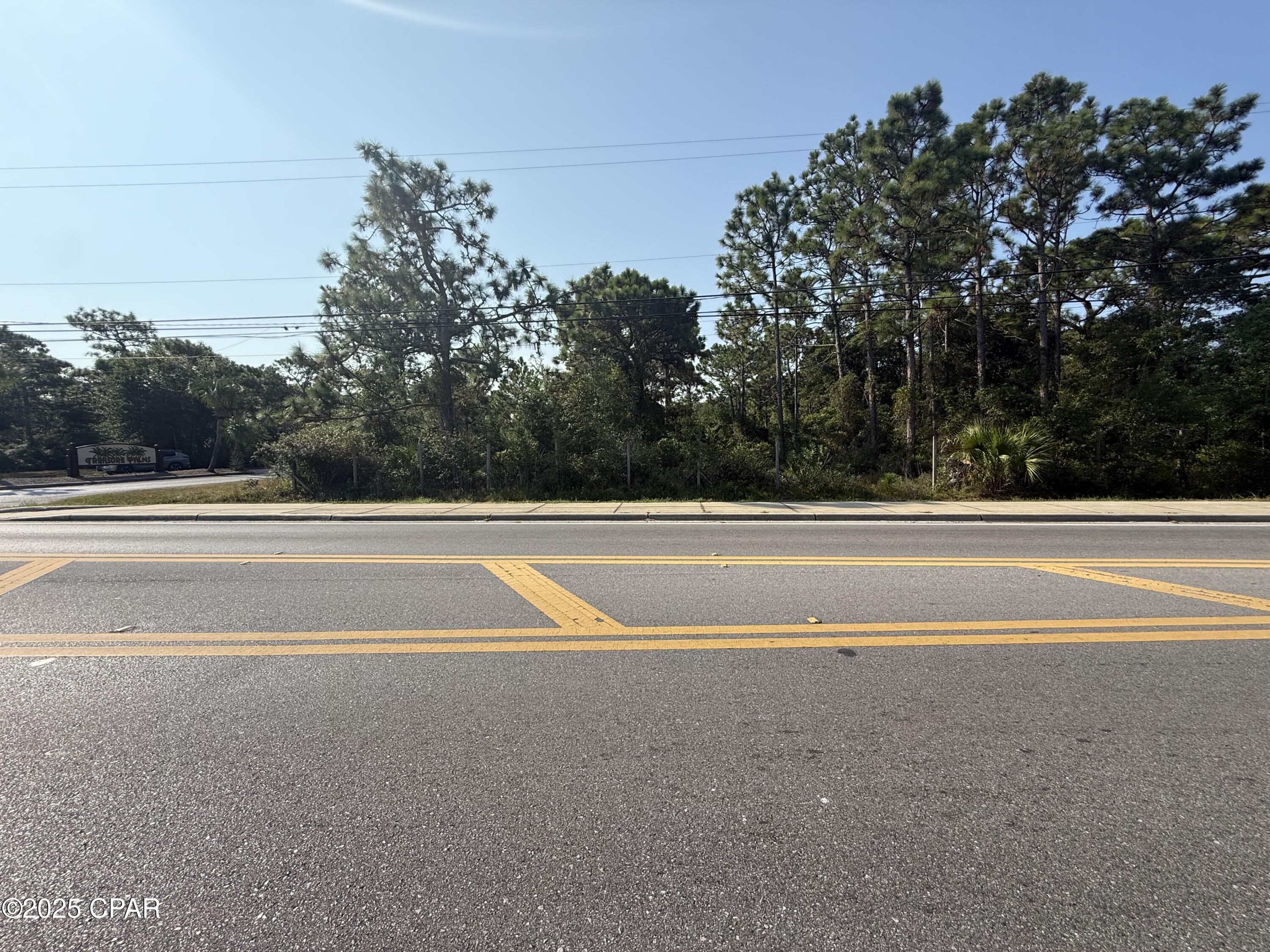 Image 8 For 098 Treasure Palm Drive