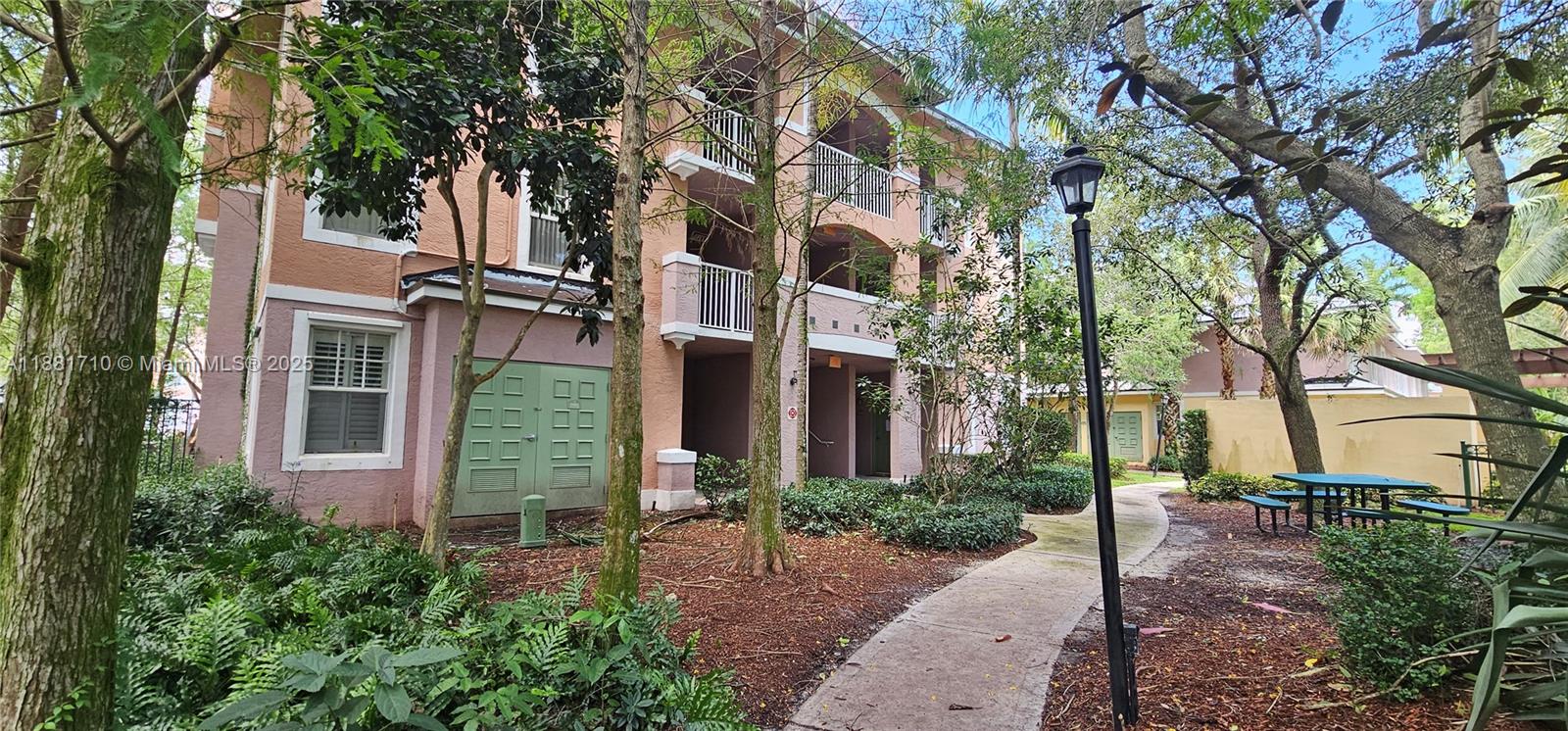 Cypress Pointe At Coral S