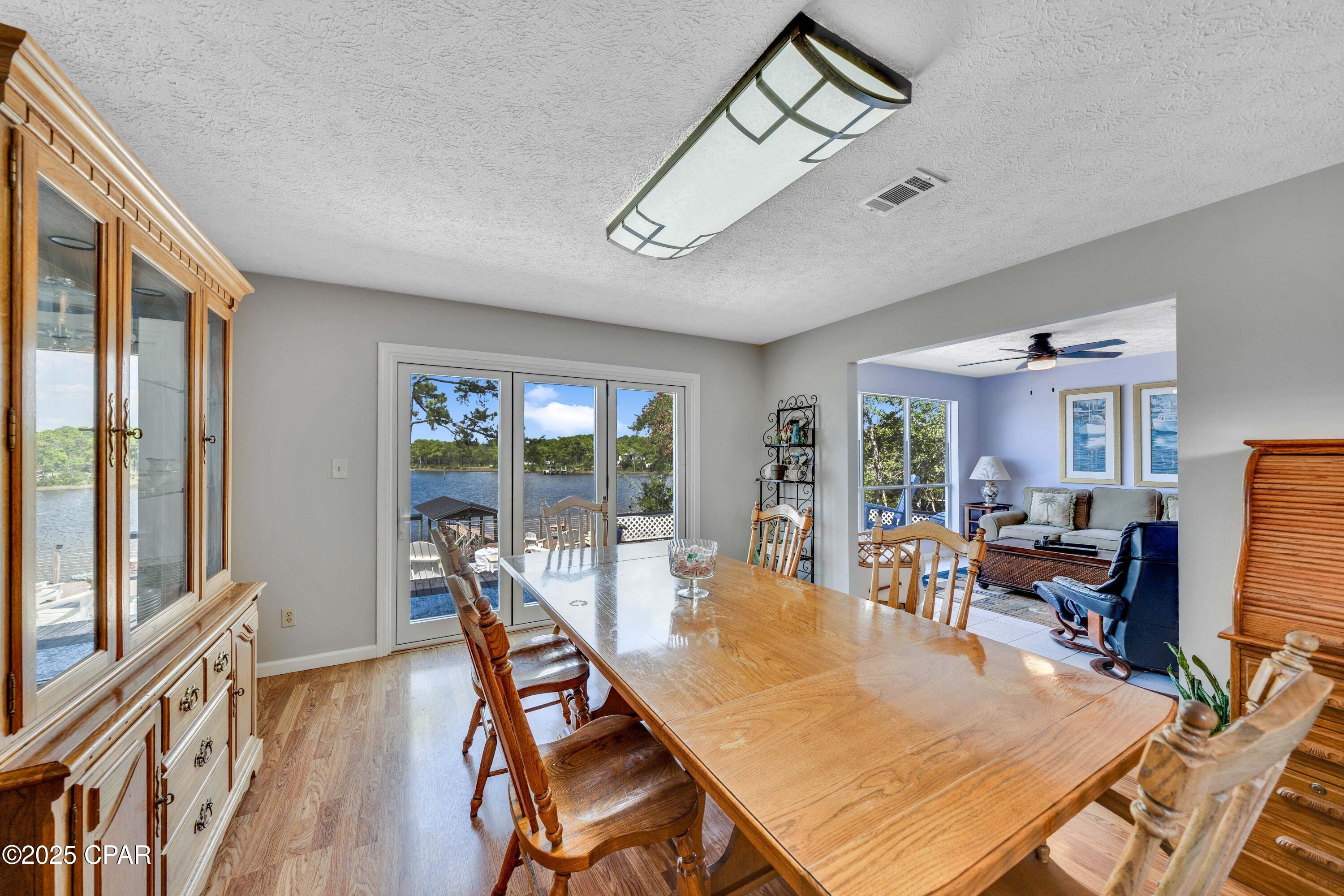 Image 16 For 21926 Lakeview Drive