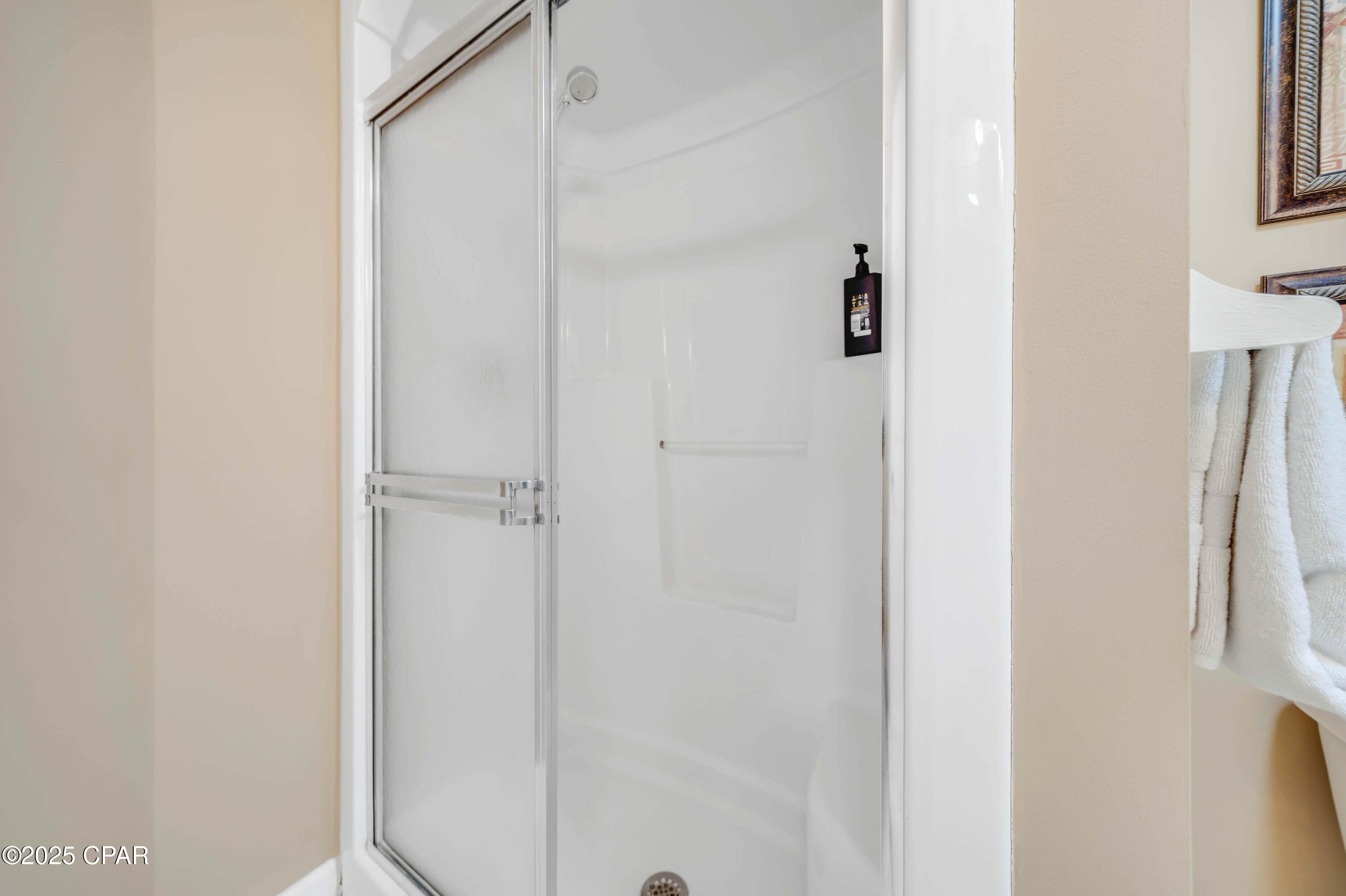 Image 38 For 21926 Lakeview Drive