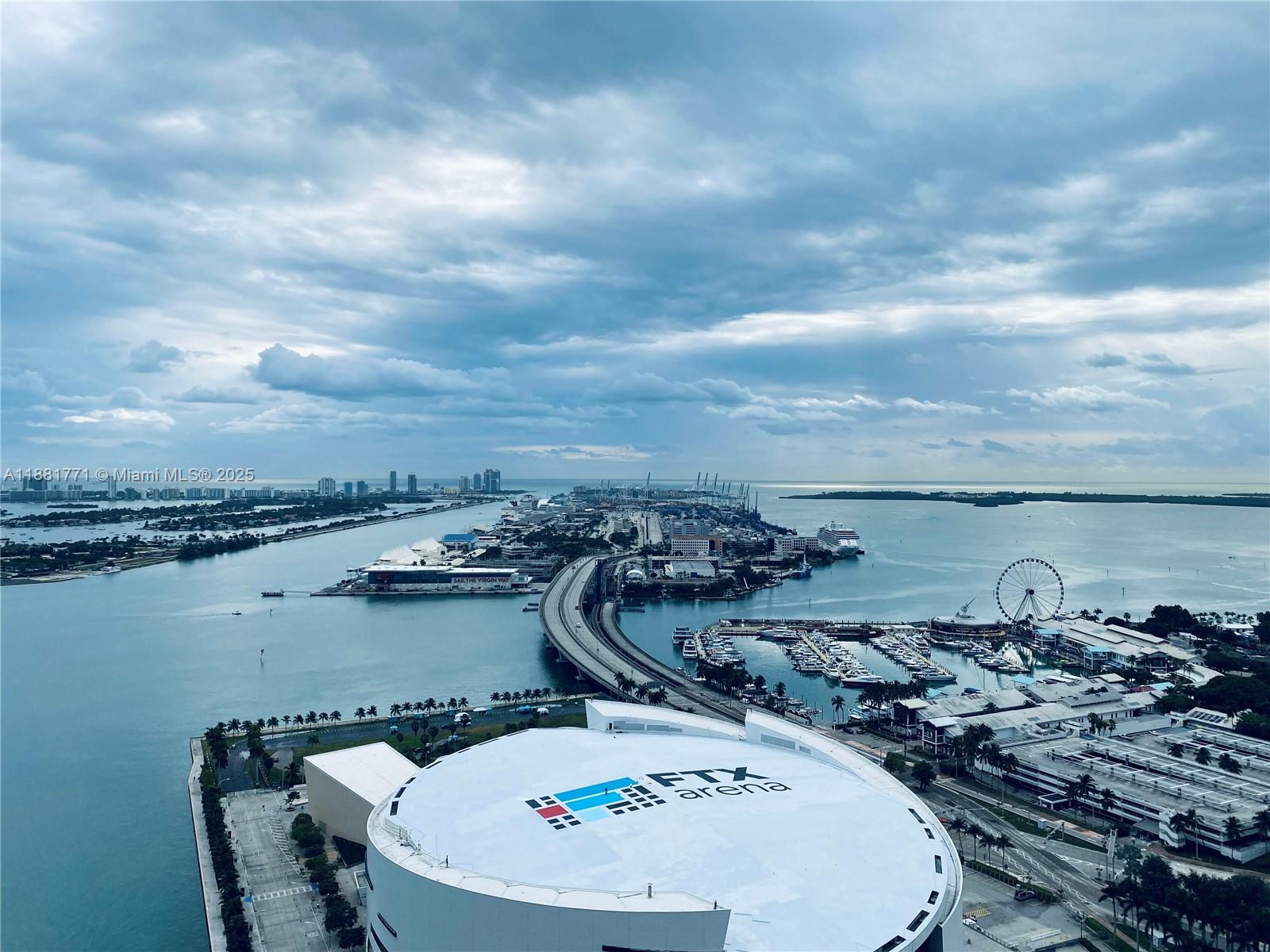 Condo for Rent in Miami, FL