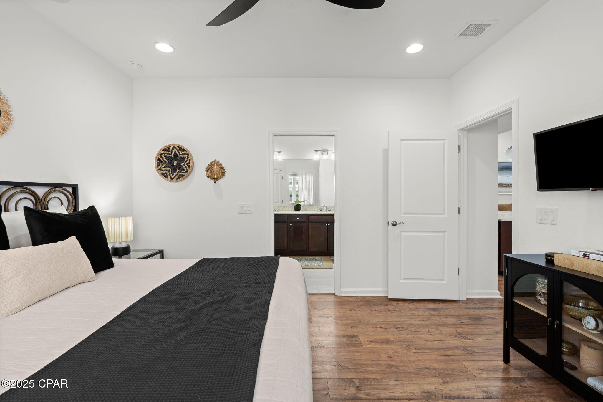 Image 19 For 8980 Coral Reef Way