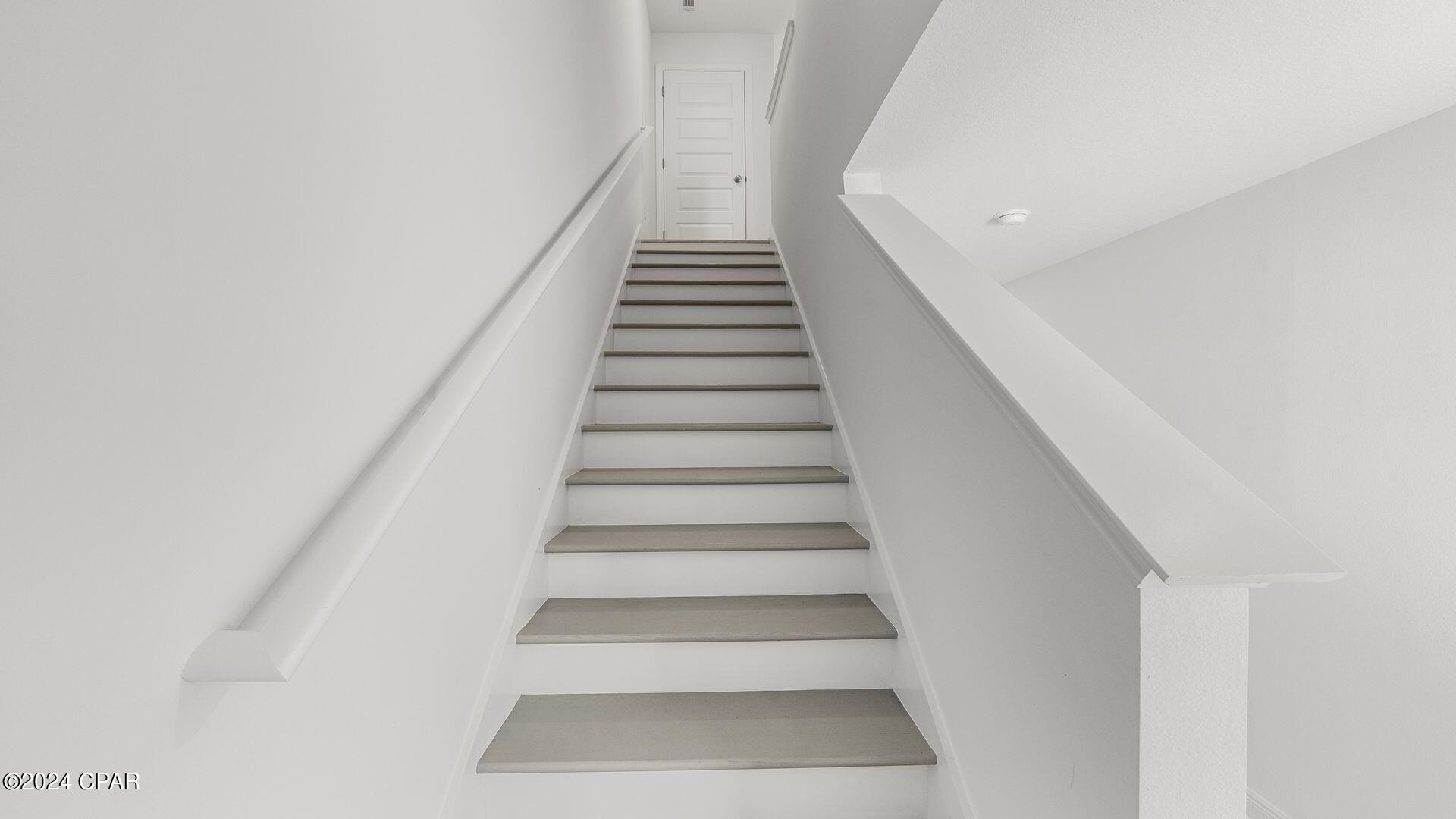 Image 6 For 239 Salt Creek Lane