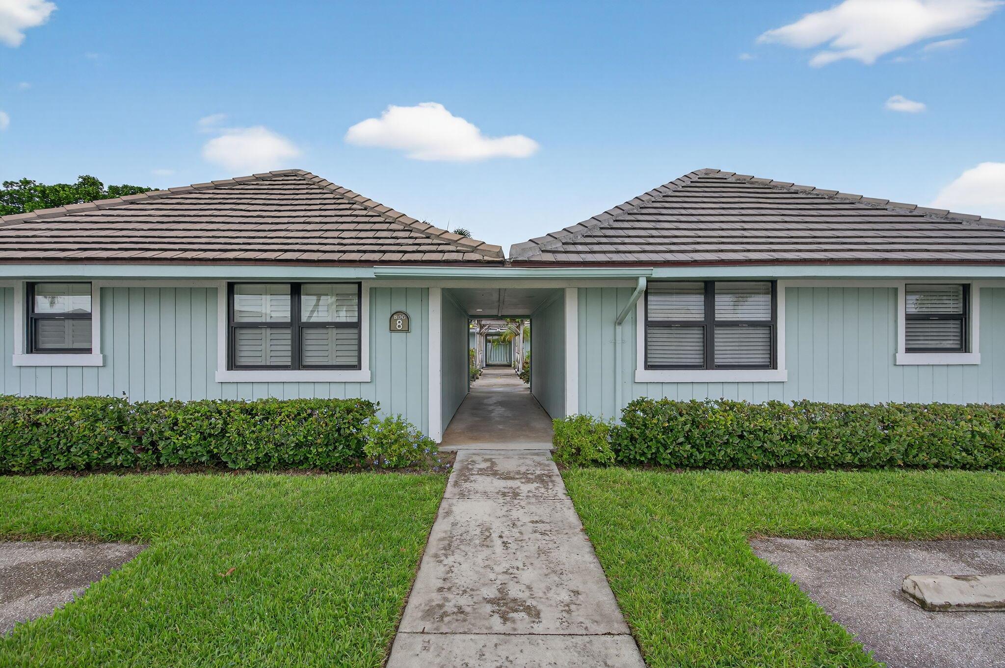 Homes for sale in Jupiter, FL | 1127 E Seminole Avenue #8a, Jupiter, FL 33477 | MLS# R11125450