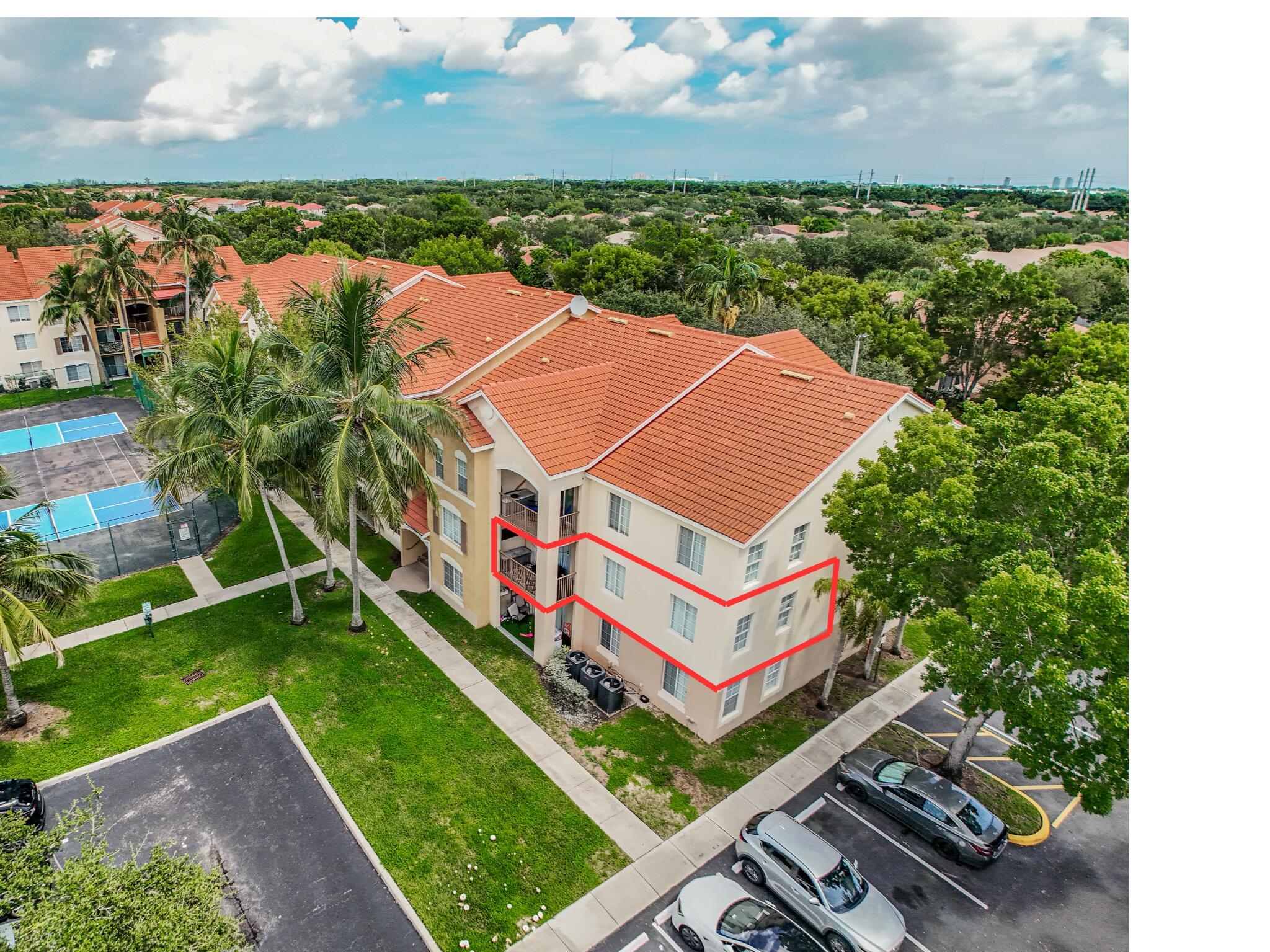 Emerald Isle At Laguna La
