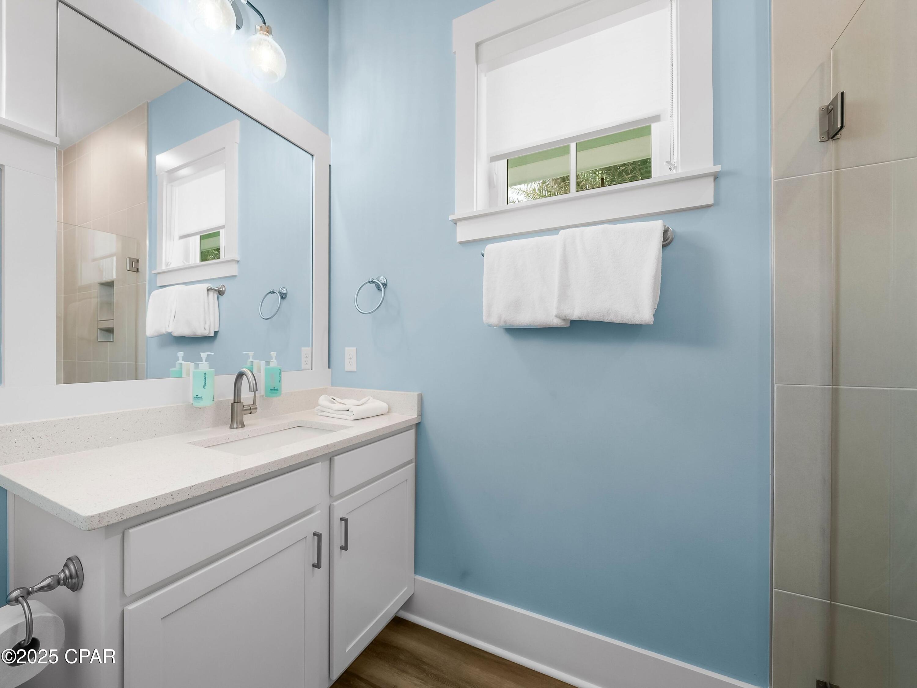 Image 12 For 13650 Front Beach Road