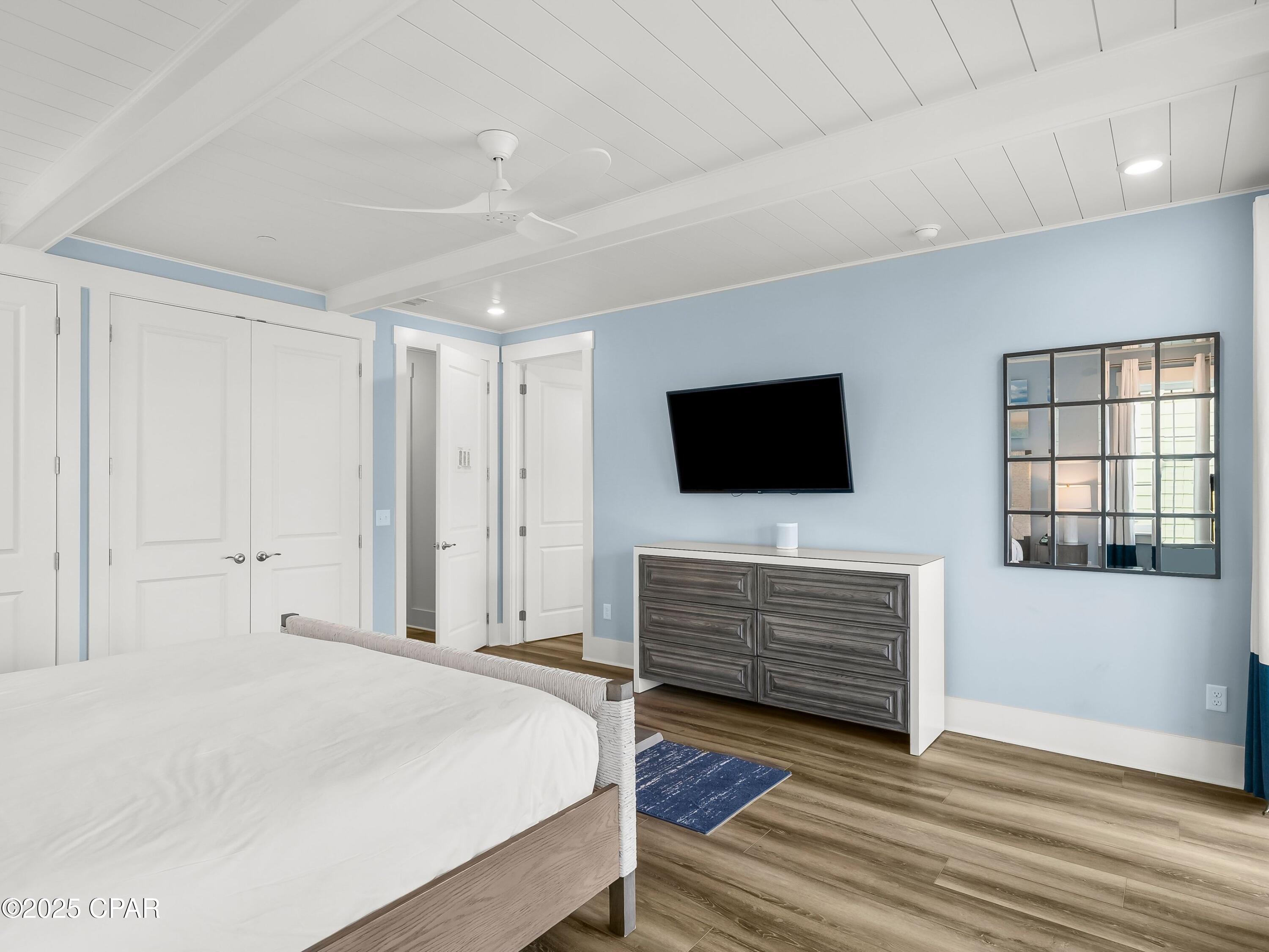 Image 26 For 13650 Front Beach Road