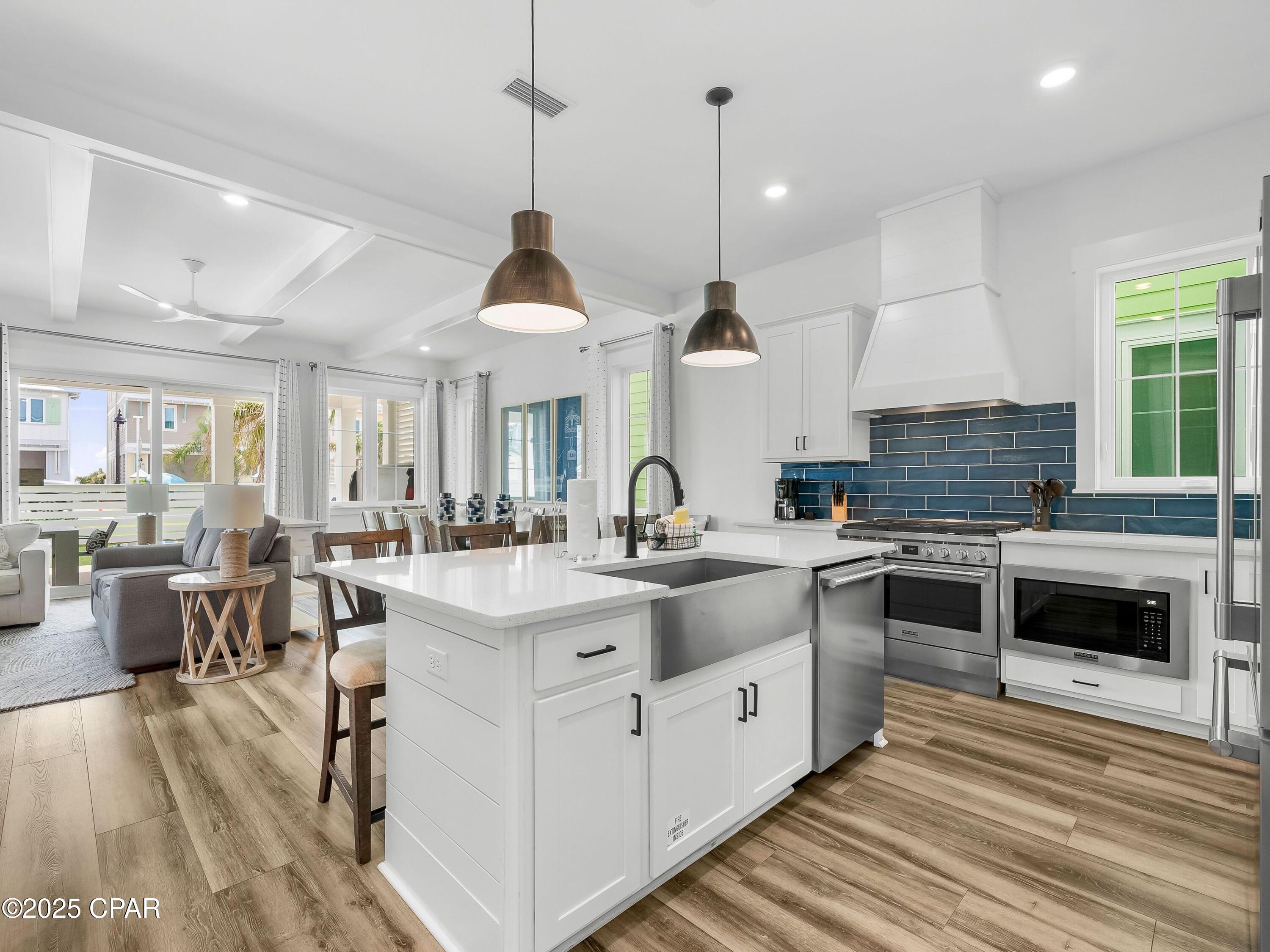 Image 6 For 13650 Front Beach Road