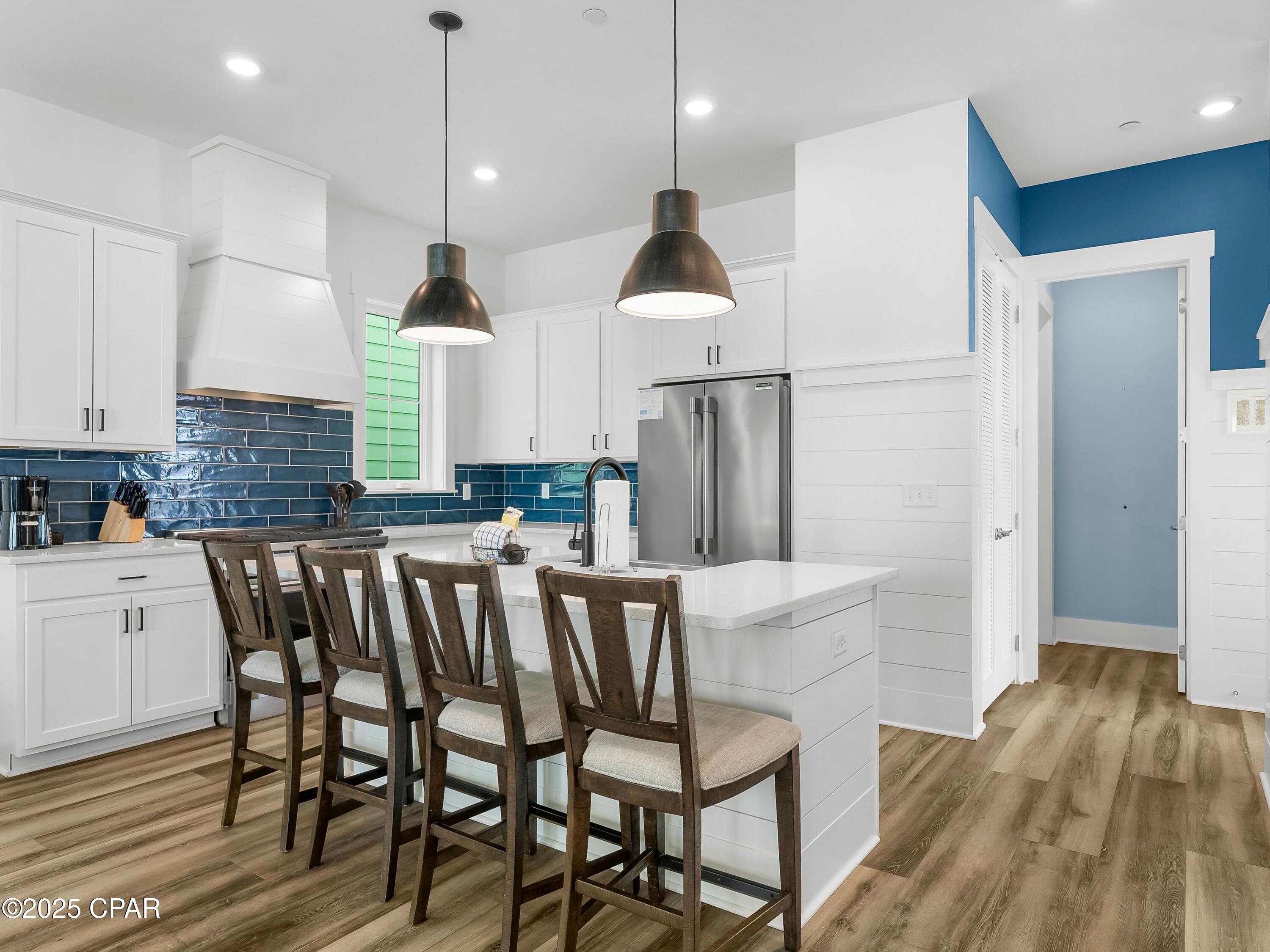 Image 7 For 13650 Front Beach Road