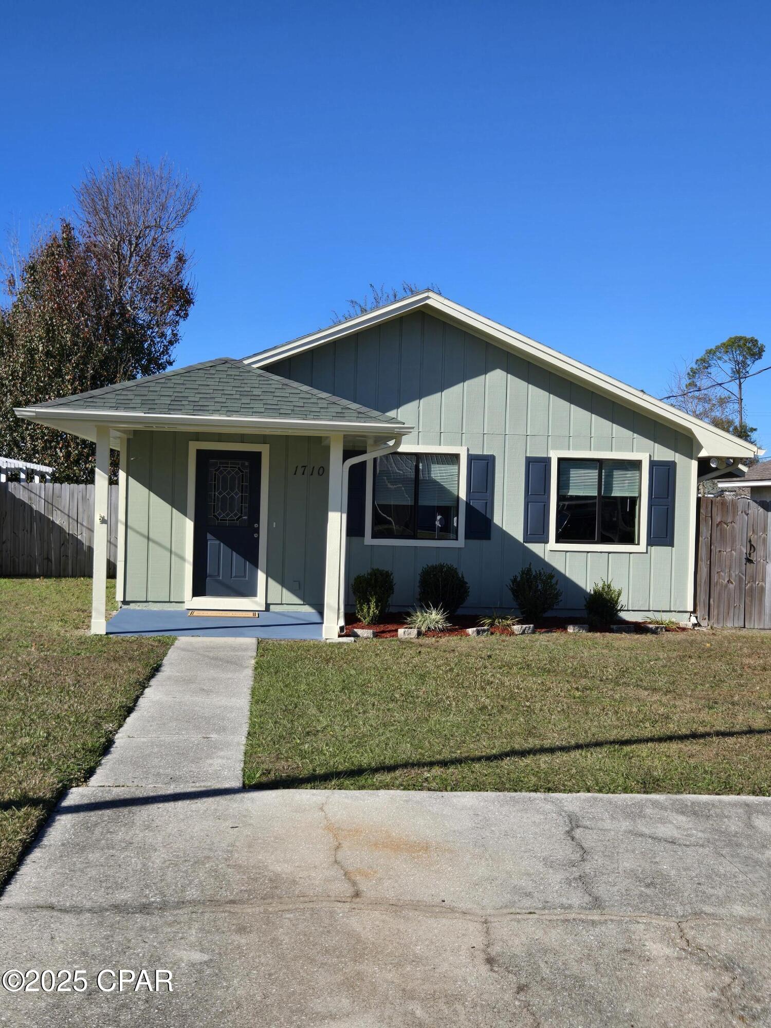 Homes for sale in Lynn Haven, FL | 1710 Illinois Ave, Lynn Haven, FL 32444 | MLS# 779295
