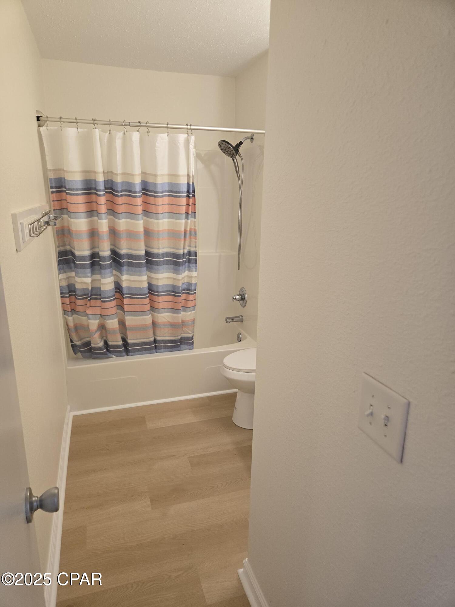 Image 12 For 1710 Illinois Avenue