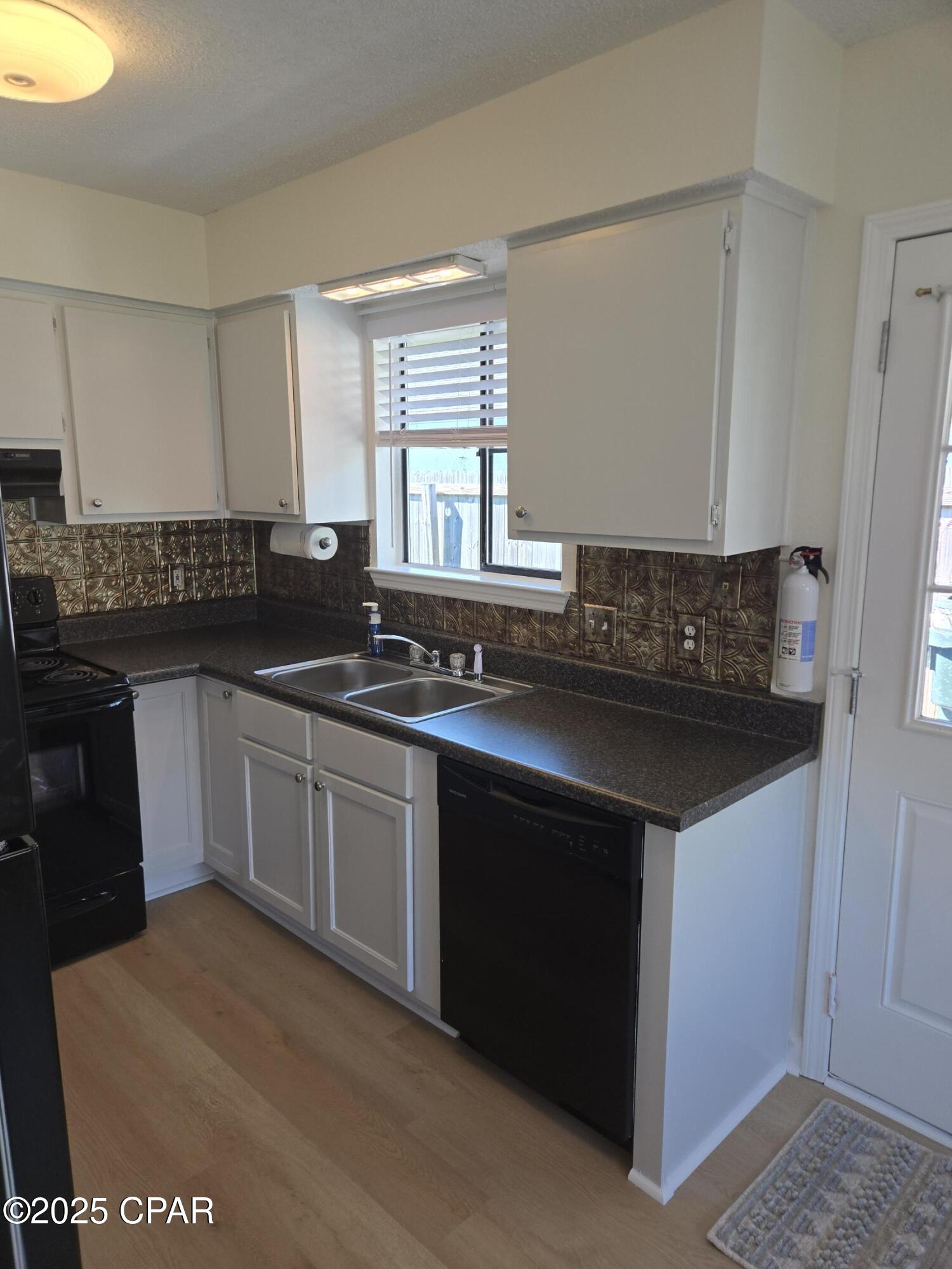 Image 7 For 1710 Illinois Avenue