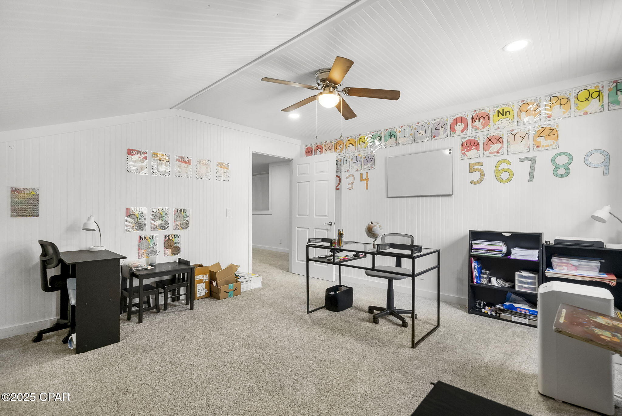 Listing photo id 62 for 1428 Parkway Drive