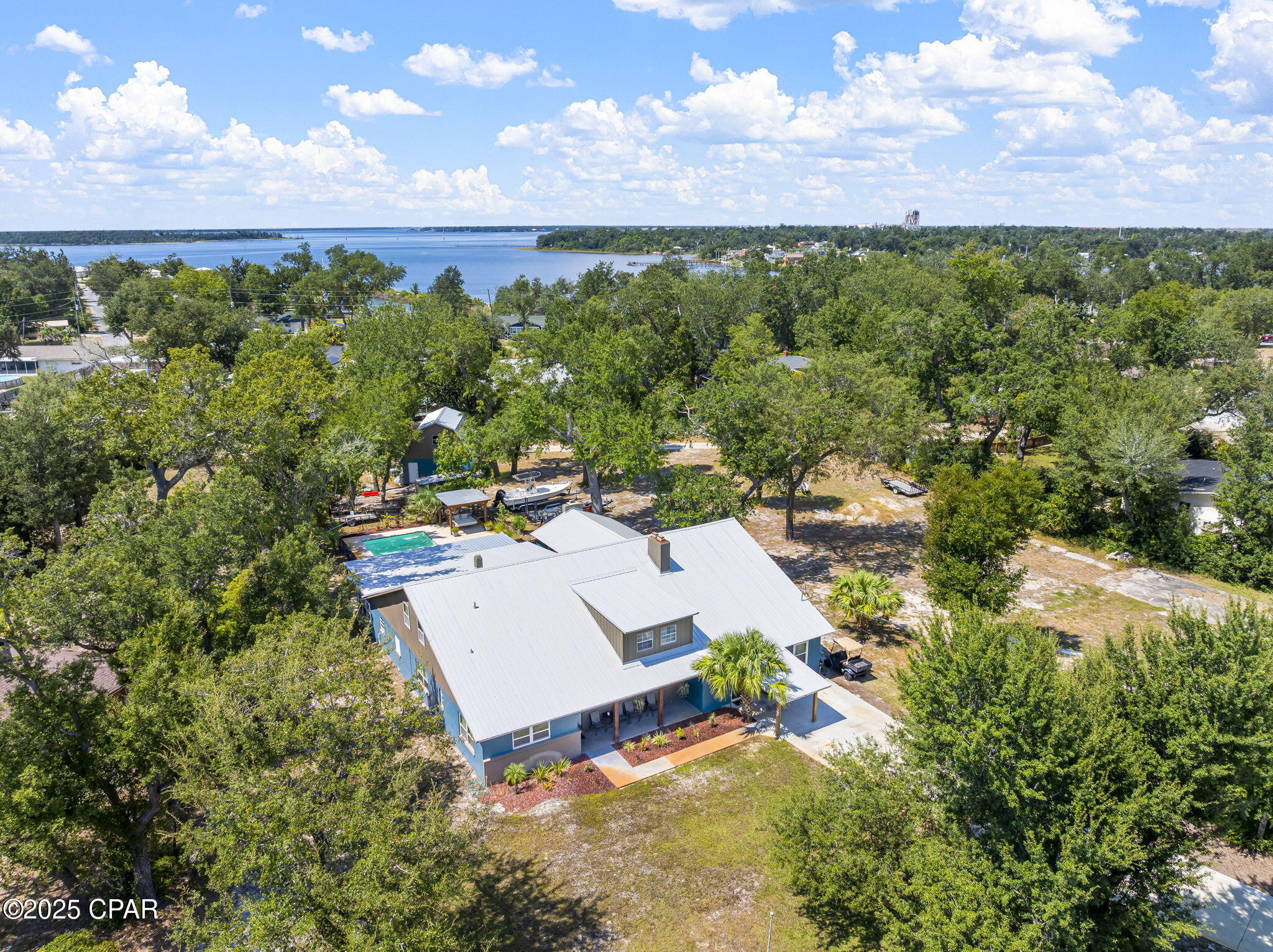 Listing photo id 64 for 1428 Parkway Drive