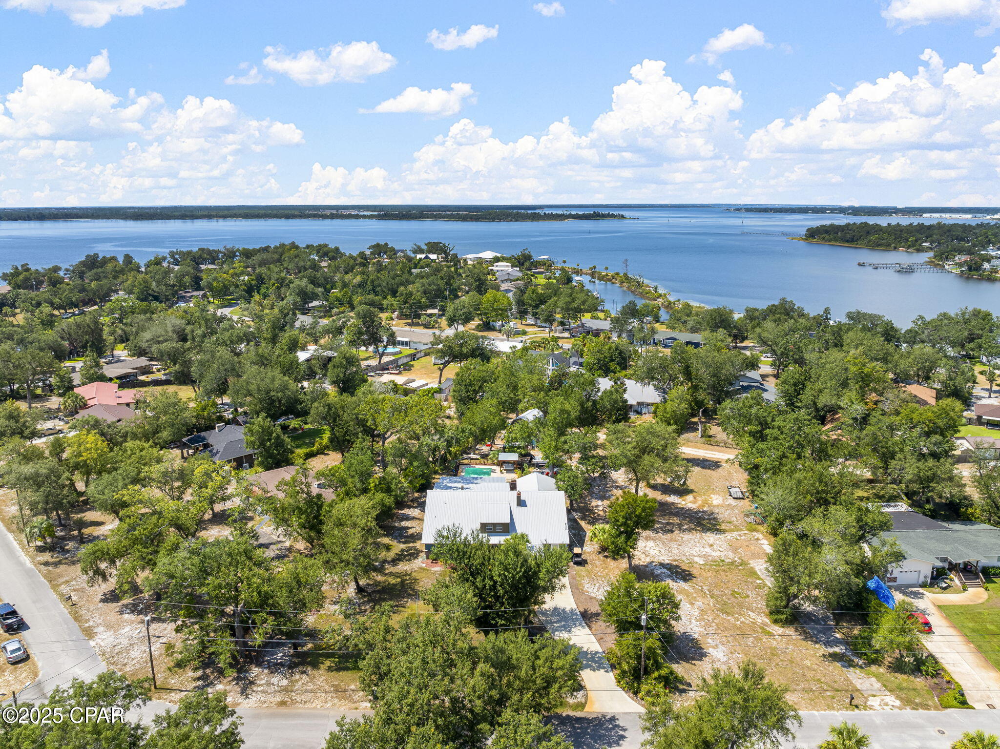 Listing photo id 67 for 1428 Parkway Drive