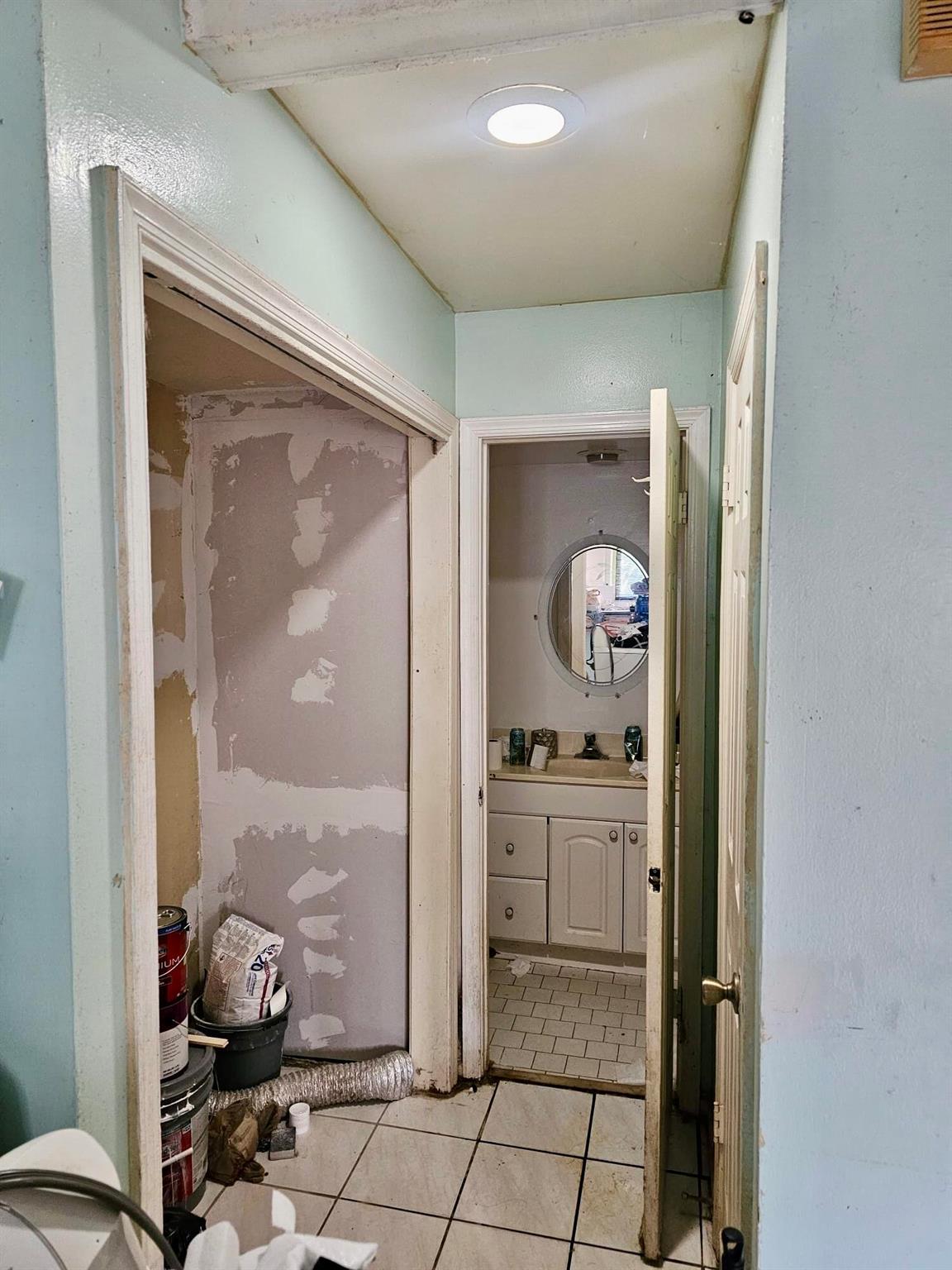 Homes for sale in Lake Worth, FL | 2860 Kirk Road, Lake Worth, FL 33460 | MLS# R11125528