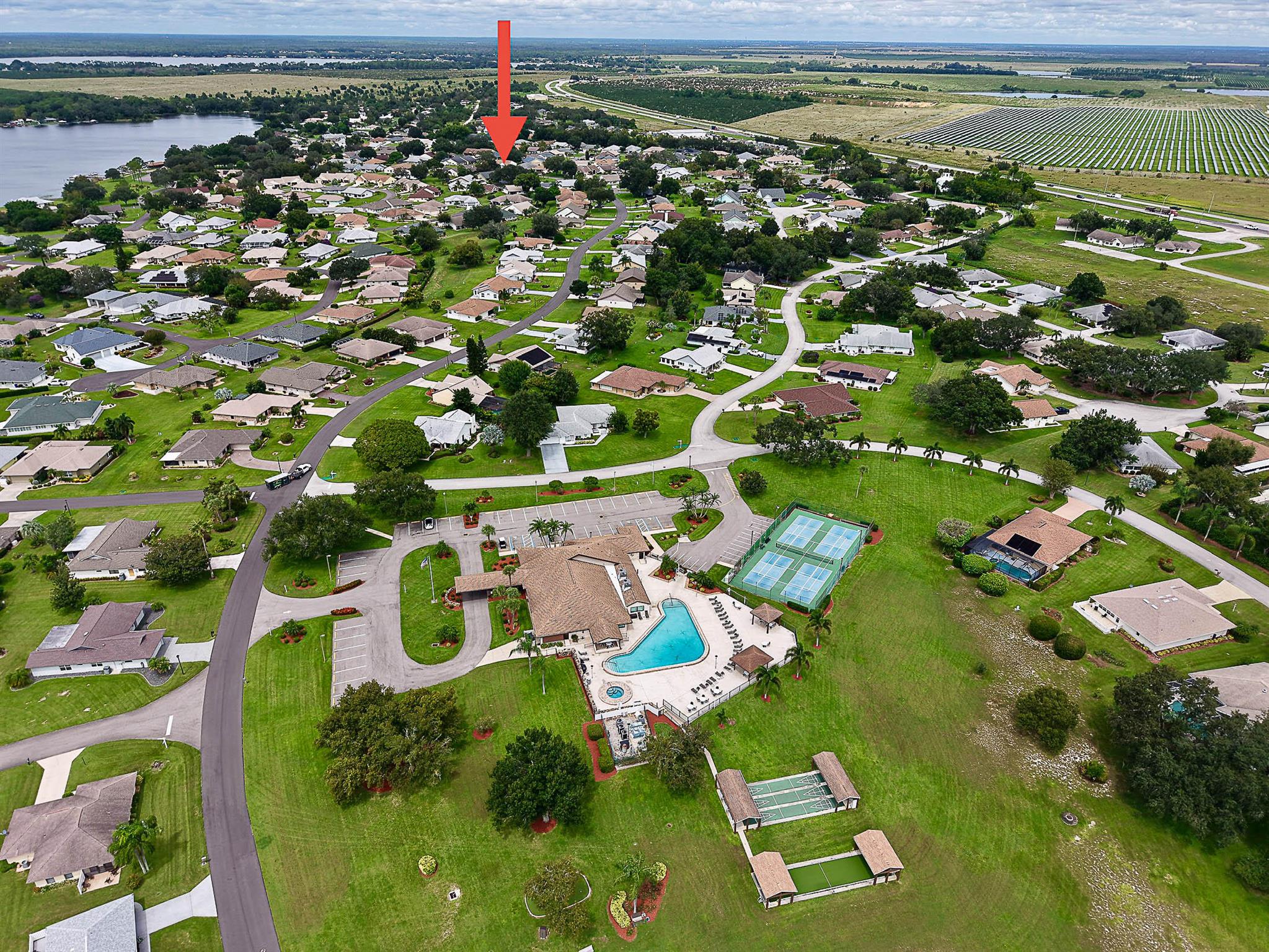 Homes for sale in Lake Placid, FL | 211 Brentwood Dr N, Lake Placid, FL 33852 | MLS# R11125545